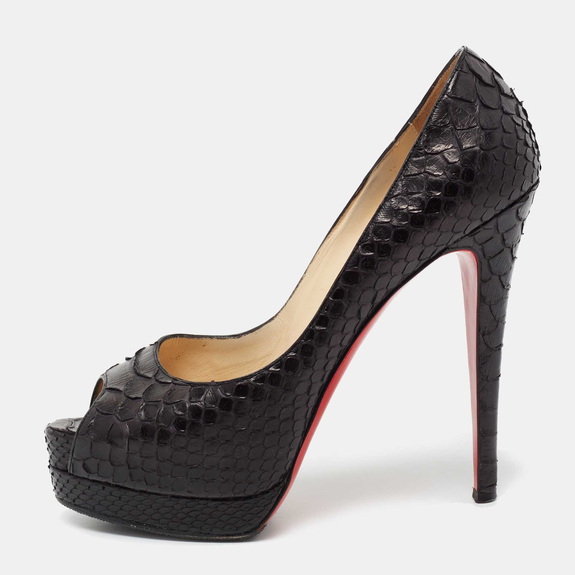 Pre Owned حذاء كعب عالي كريستيان لوبوتان ليدي جلد ثعبان أسود مقدمة مفتوحة نعل سميك مقاس 38