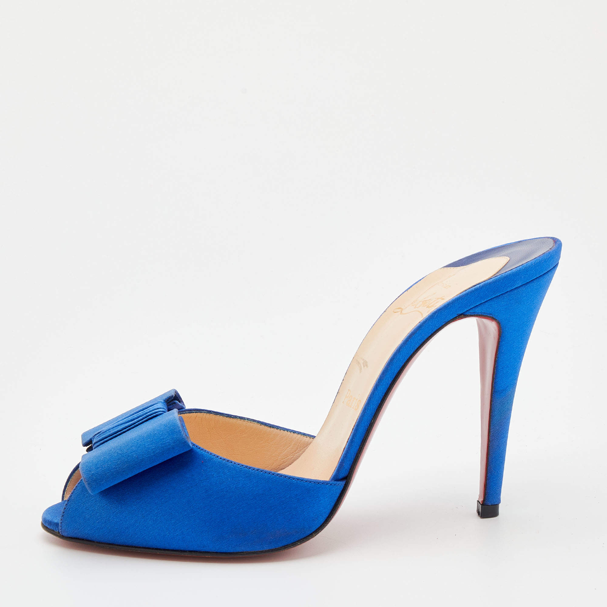 مملوكة مسبقًا Christian Louboutin Blue Satin Joli-Noeud Slide Sandals Size 40.5