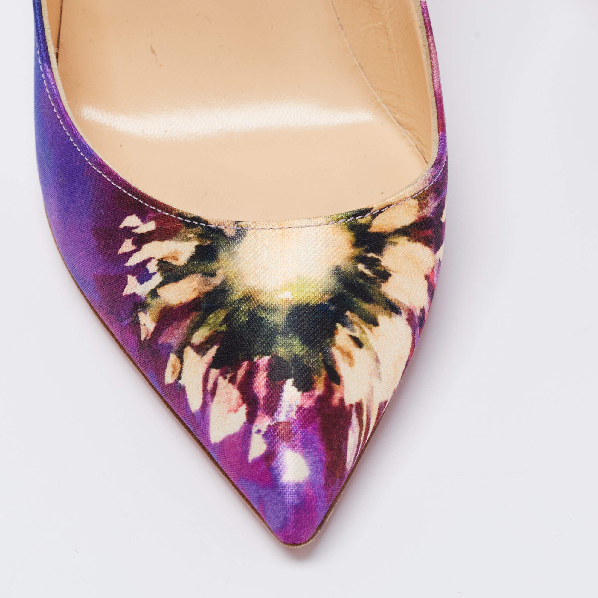 Pre Owned Christian Louboutin Multicolor Floral Print Canvas Pigalle Follies Pumps Size 38