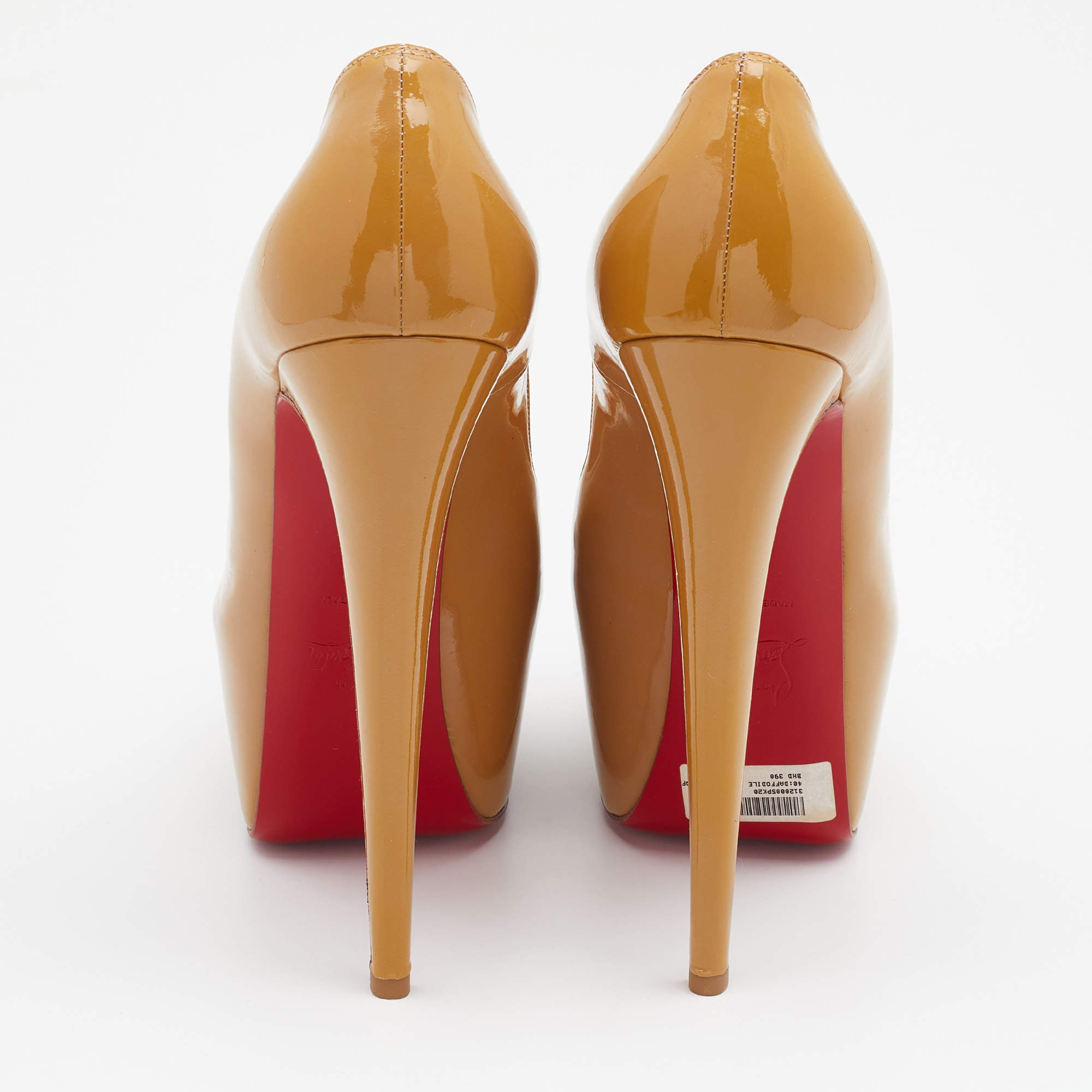 Pre Owned Christian Louboutin Beige Patent Leather Daffodile Platform Pumps Size 40