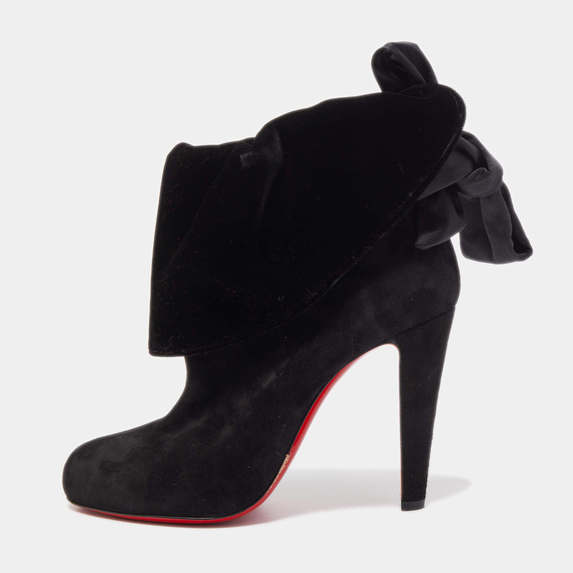 Pre Owned Christian Louboutin Black Suede Kristofa Ankle Booties Size 40.5