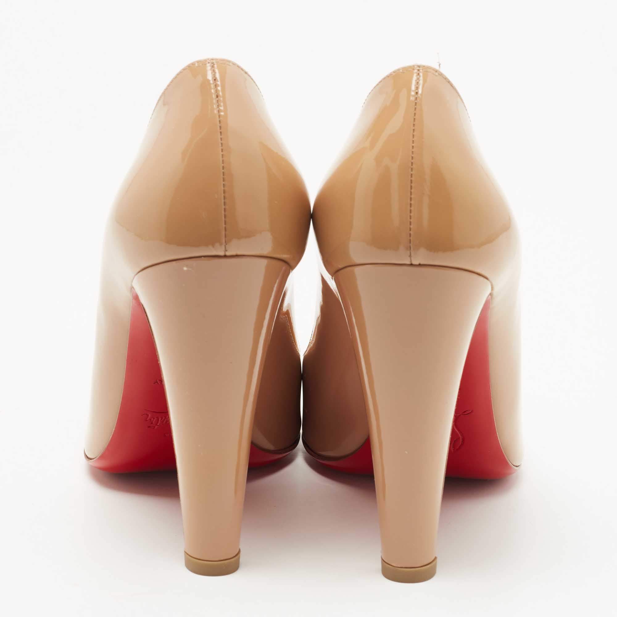 Patent leather heels Christian Louboutin Beige size 5 UK in Patent leather  - 23365419