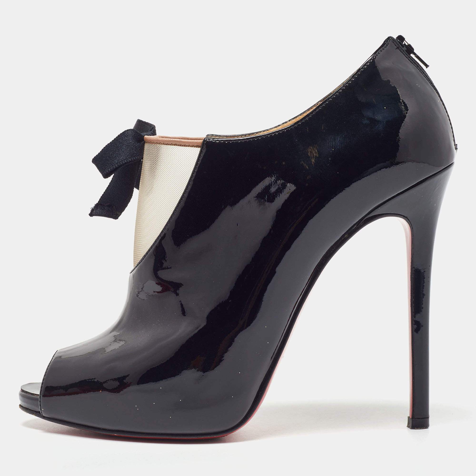 مملوكة مسبقًا Christian Louboutin Black Patent Leather and Mesh Ankle Booties Size 40