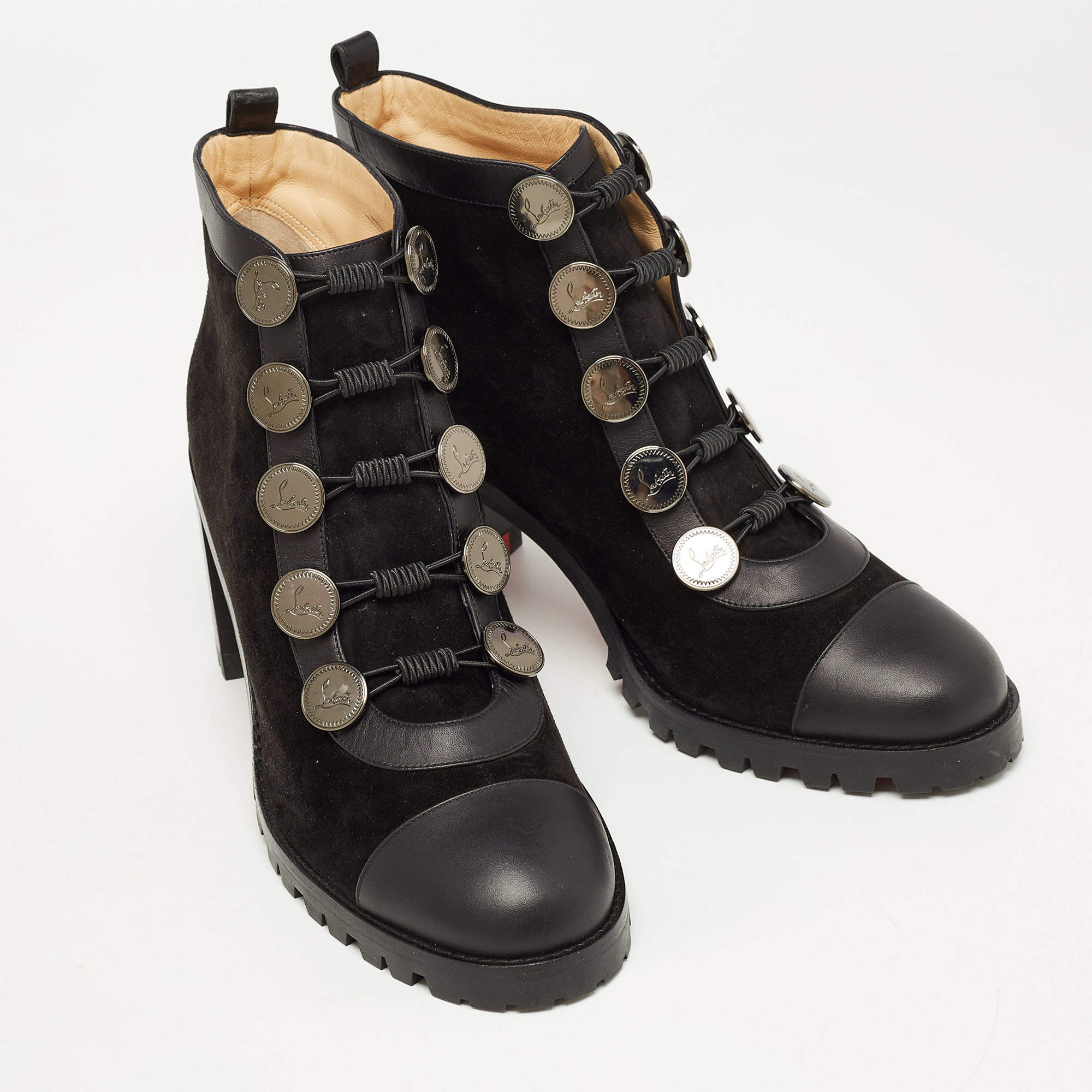 alphabouton boots