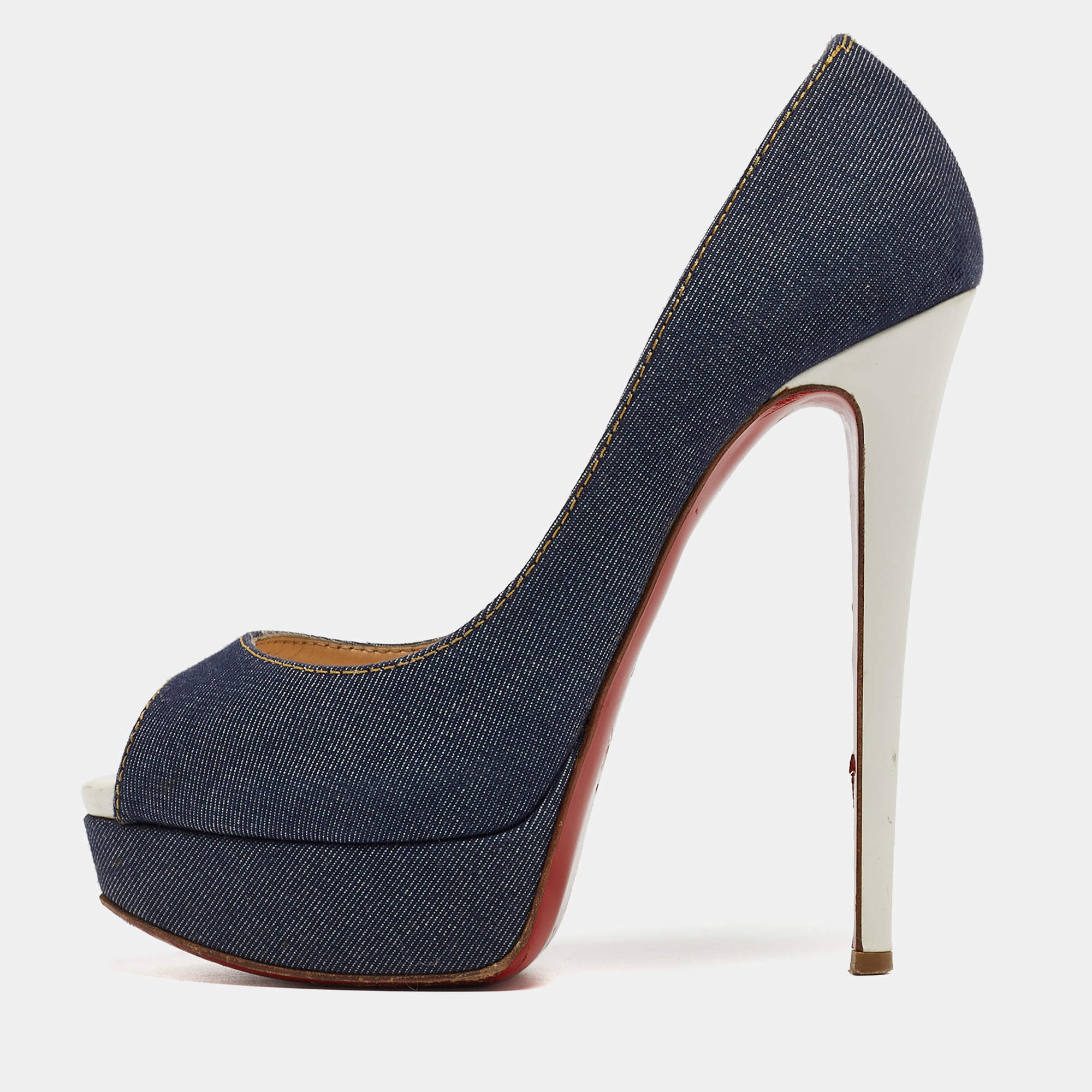 مملوكة مسبقًا Christian Louboutin Blue Denim Lady Peep Pumps Size 38.5