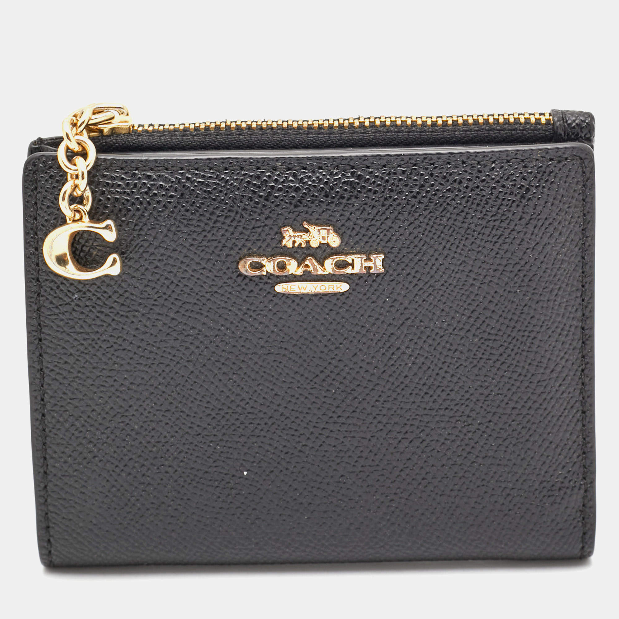 Pre Owned Coach Black Crossgrain Leather Compact Wallet