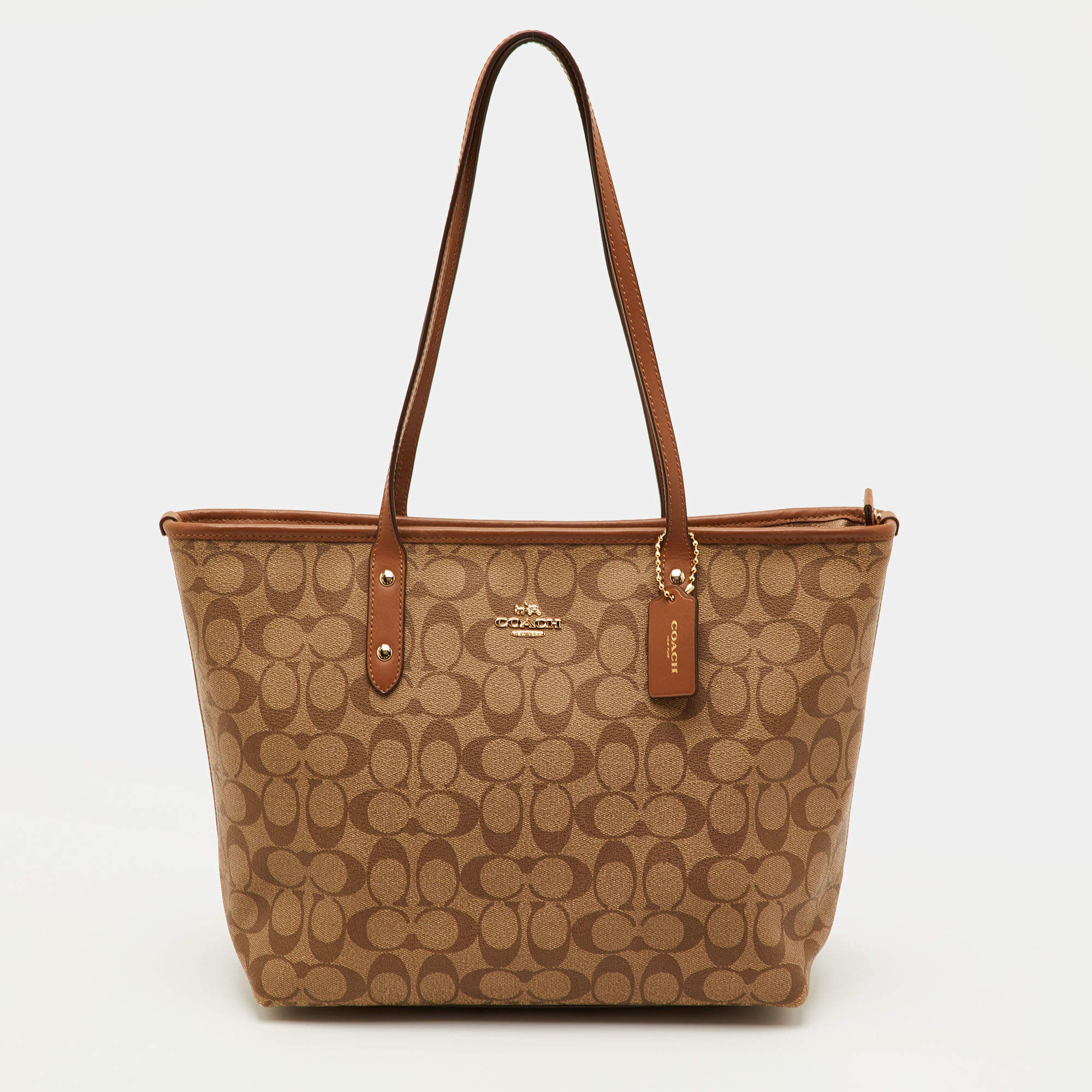 مملوكة مسبقًا Coach City Zip Beige/Brown Signature Coated Canvas and Leather Tote