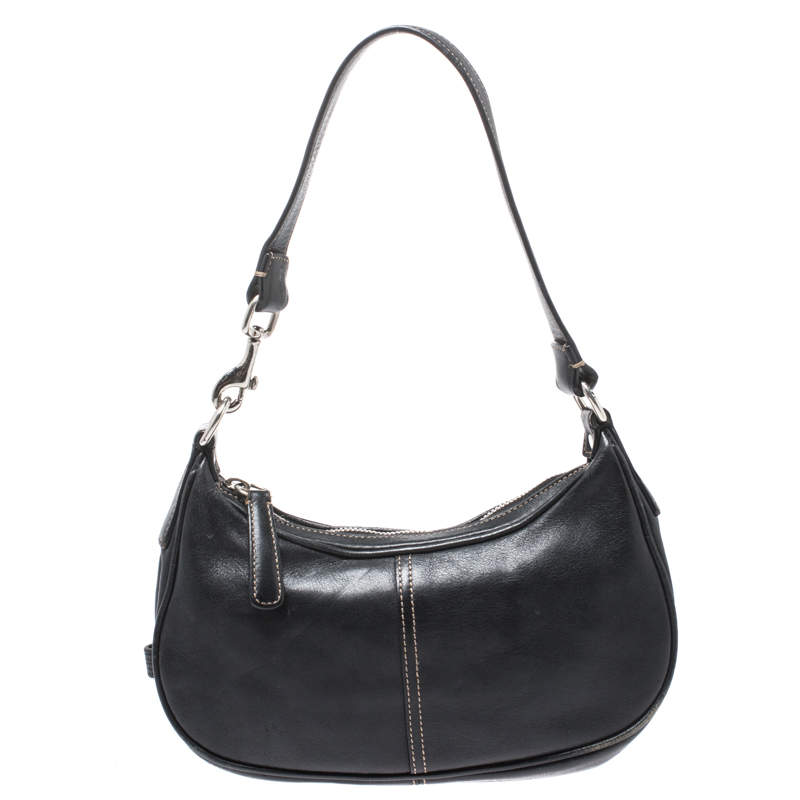 Pre Owned Coach Black Leather Pochette