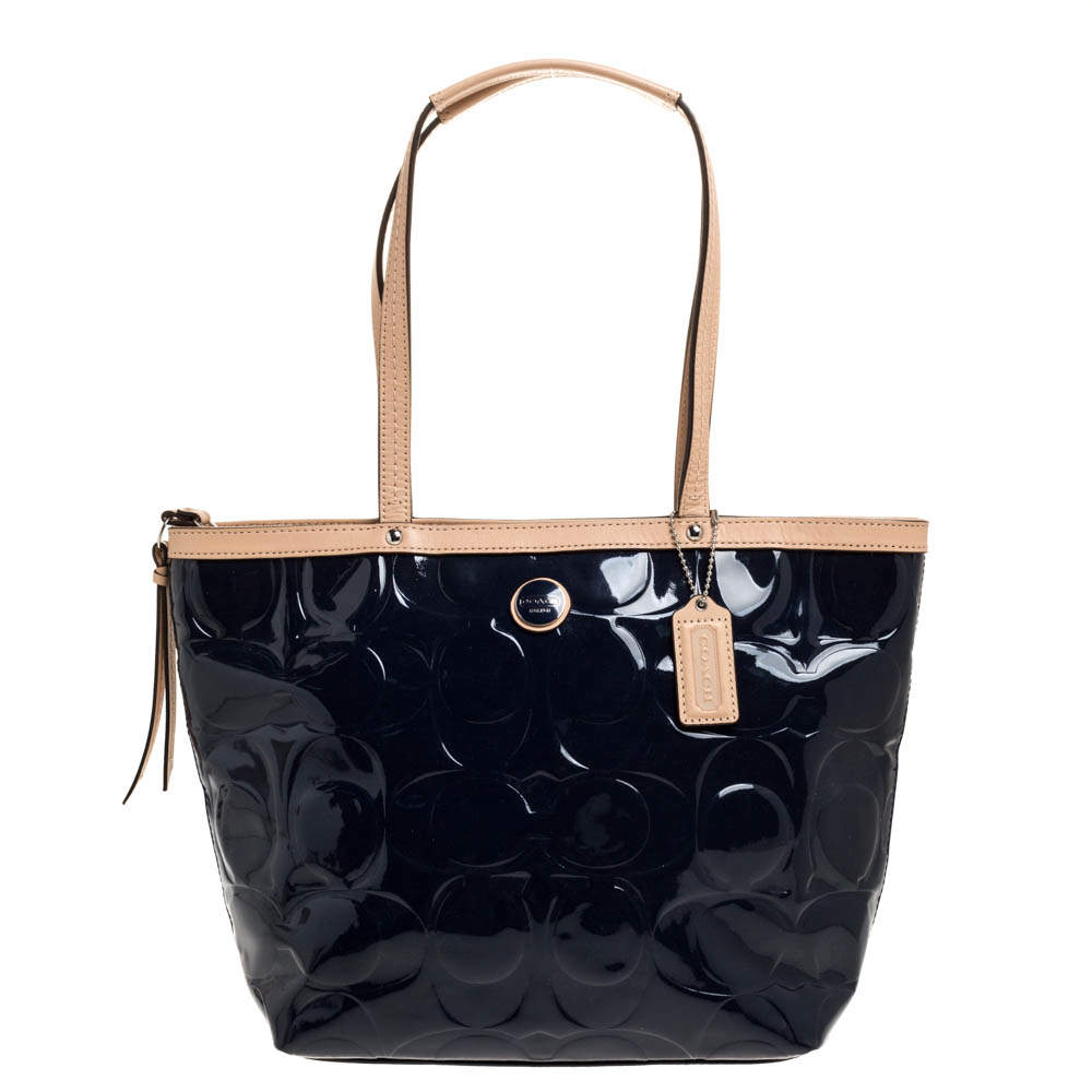 Pre Owned Coach Blue/Beige Patent Leather Peyton Tote