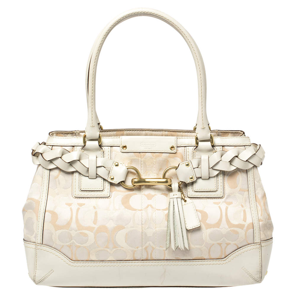 مملوكة مسبقًا Coach White Signature Canvas and Leather Hampton Braided Tote