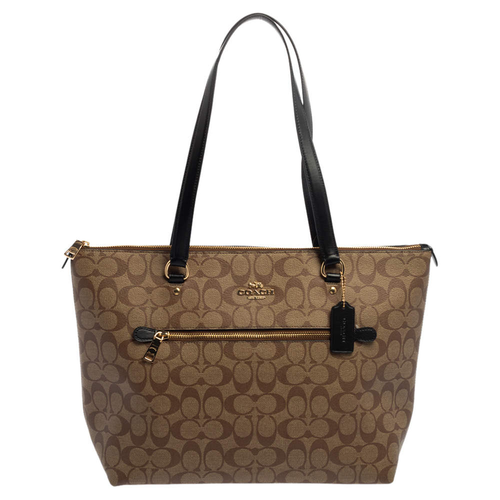 Pre Owned Coach  Beige/Brown Coated Signature Canvas Gallery Tote