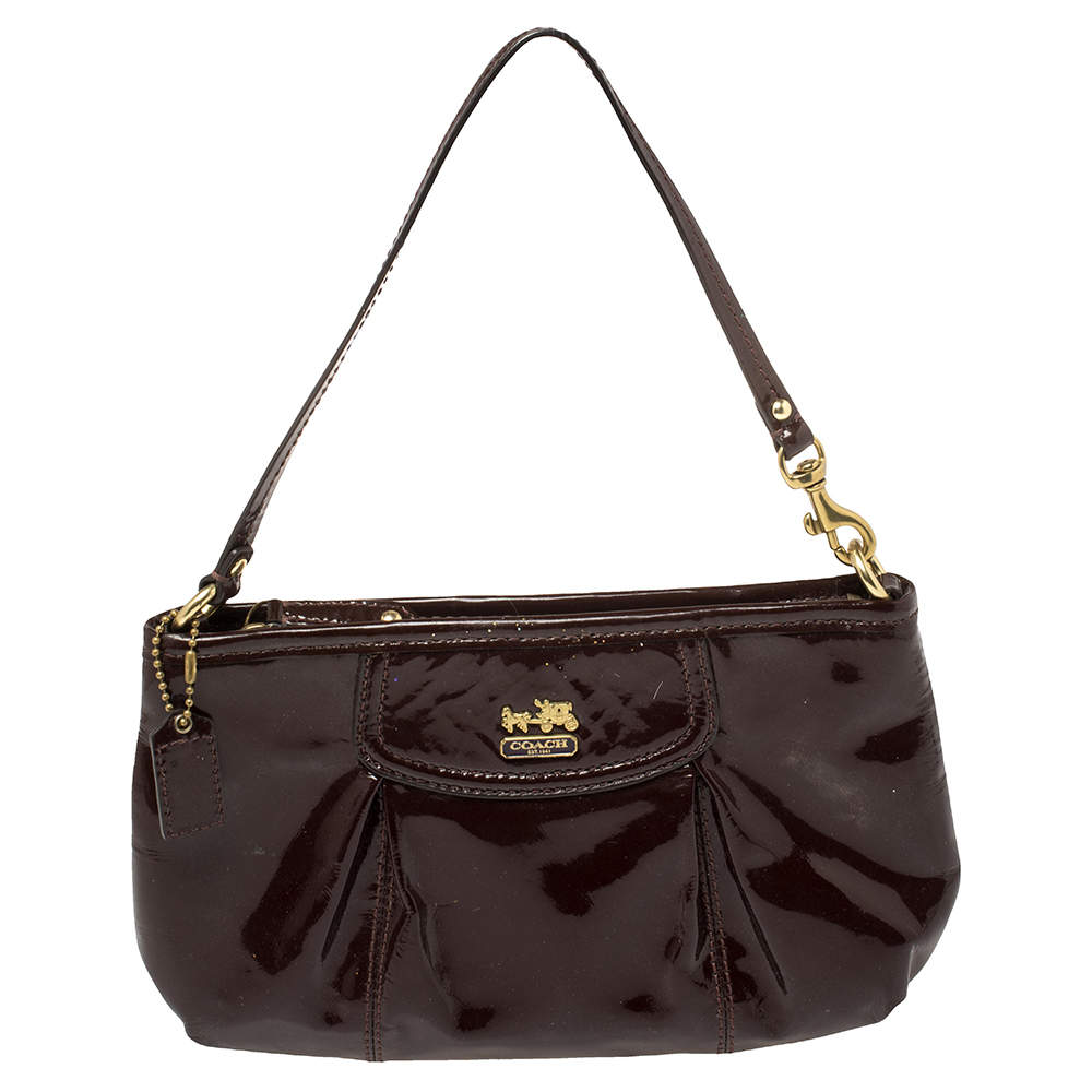 مملوكة مسبقًا Coach Brown Patent Leather Madison Clutch