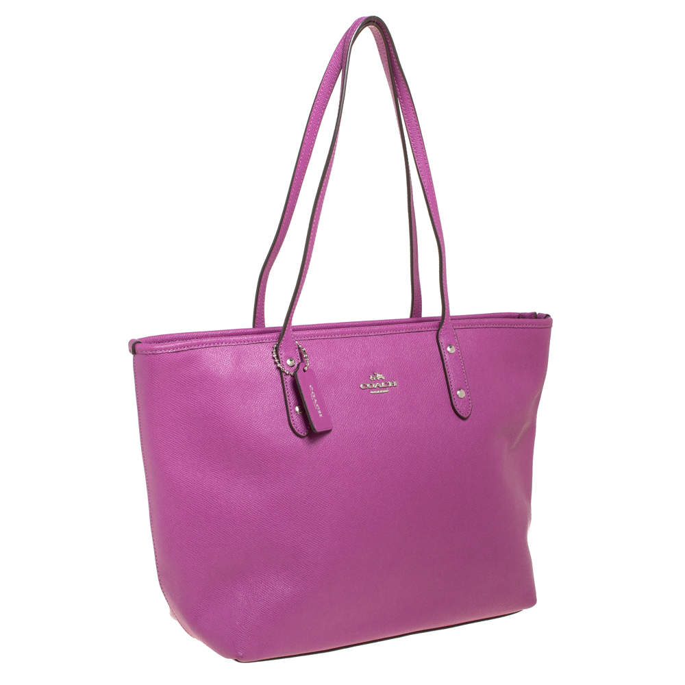 Coach city zip 2025 tote purple