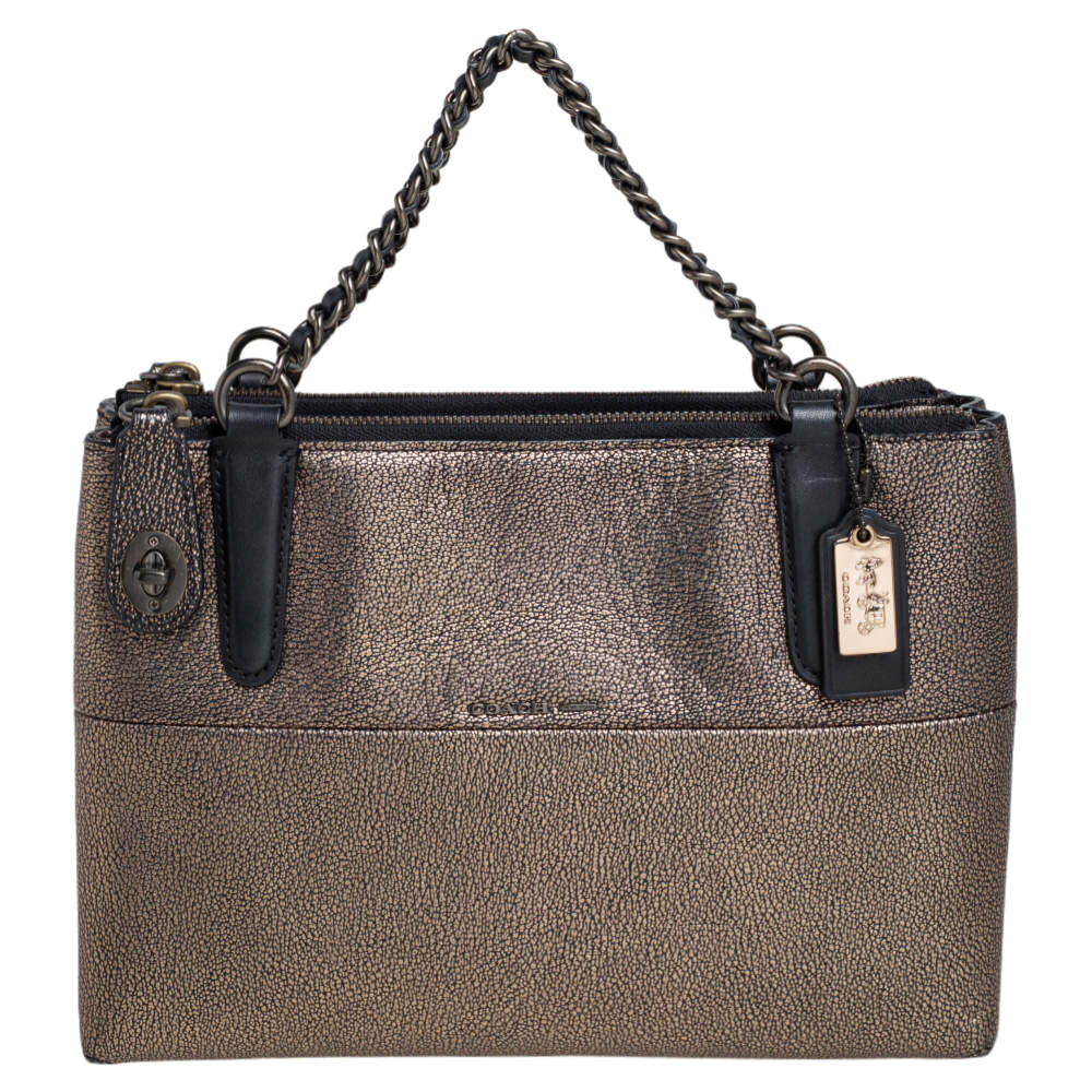 Pre Owned Coach Black/Gold Textured Leather Chain Tote