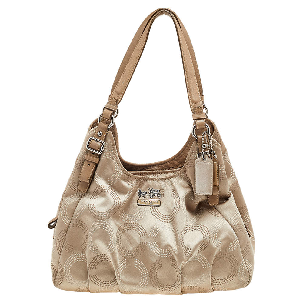 مملوكة مسبقًا Coach Beige Signature Canvas and Leather Madison Maggie Hobo