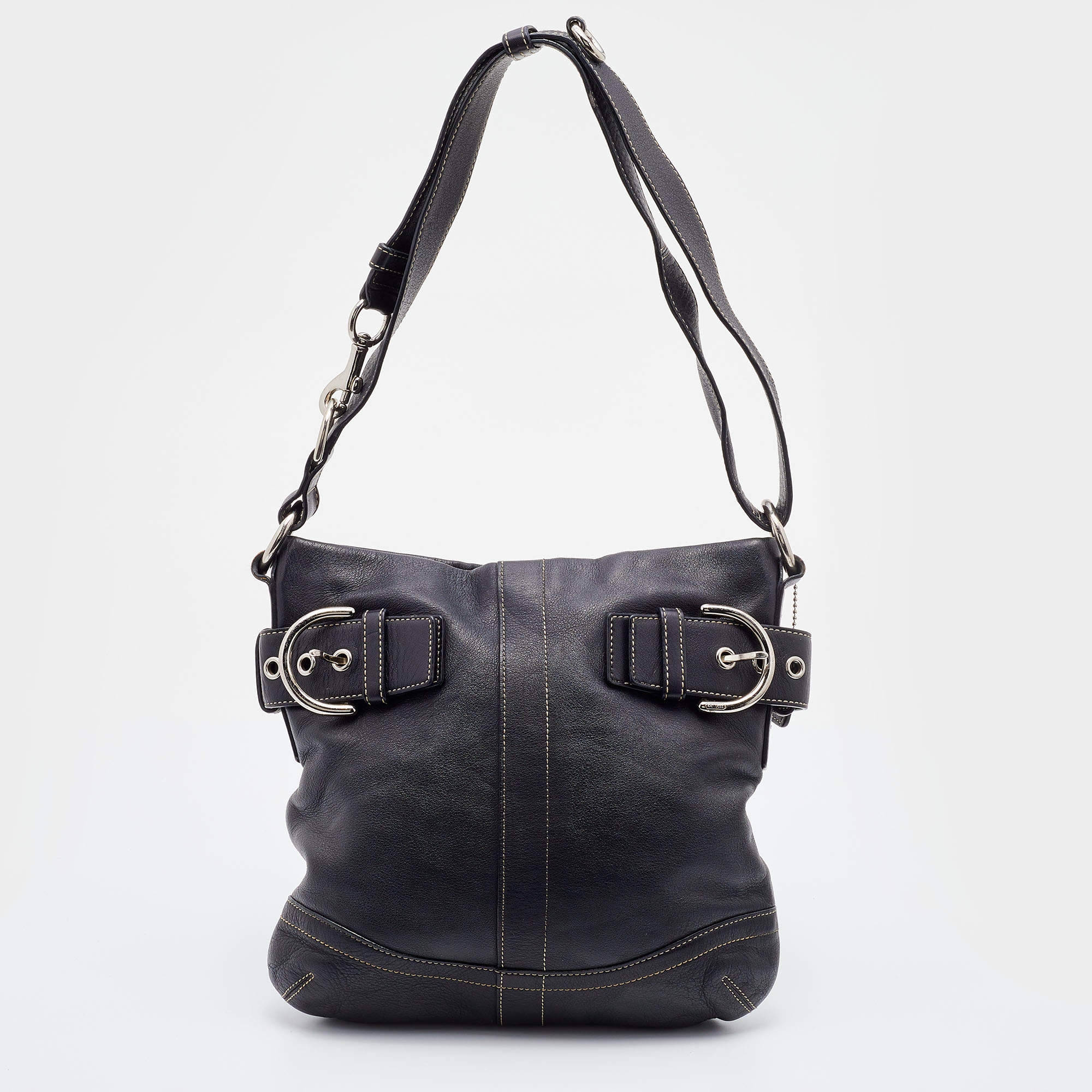 Pre Owned Coach Black Leather Shoulder Bag