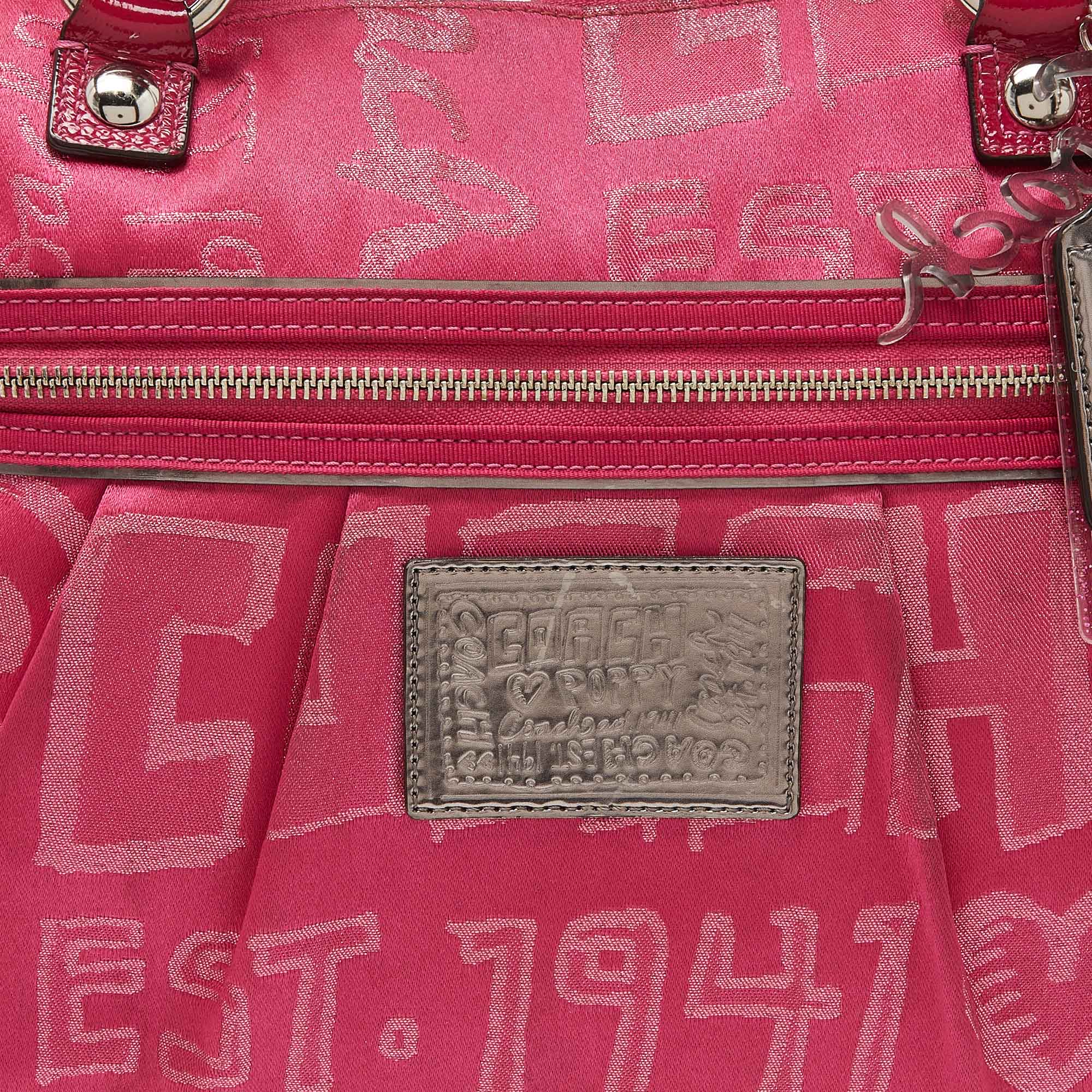 Spotted while shopping on Poshmark: 💖 NWOT LIMITED EDITION COACH POPPY BAG  & WALLET! #poshmark… | Celebrity winter style, Pink patent leather, Silver  shoulder bags
