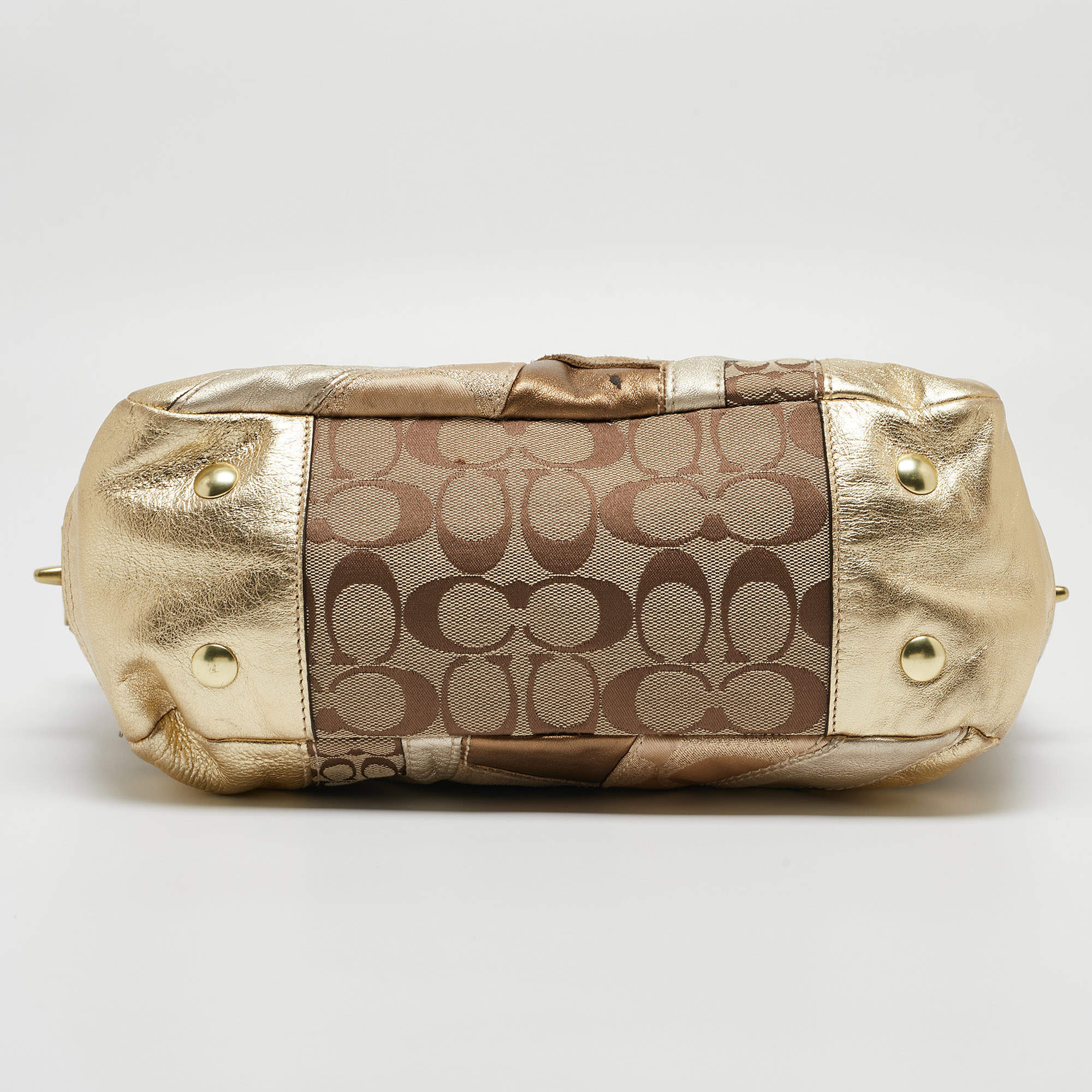 Coach clutch purse Beige Golden Polyester ref.197473 - Joli Closet