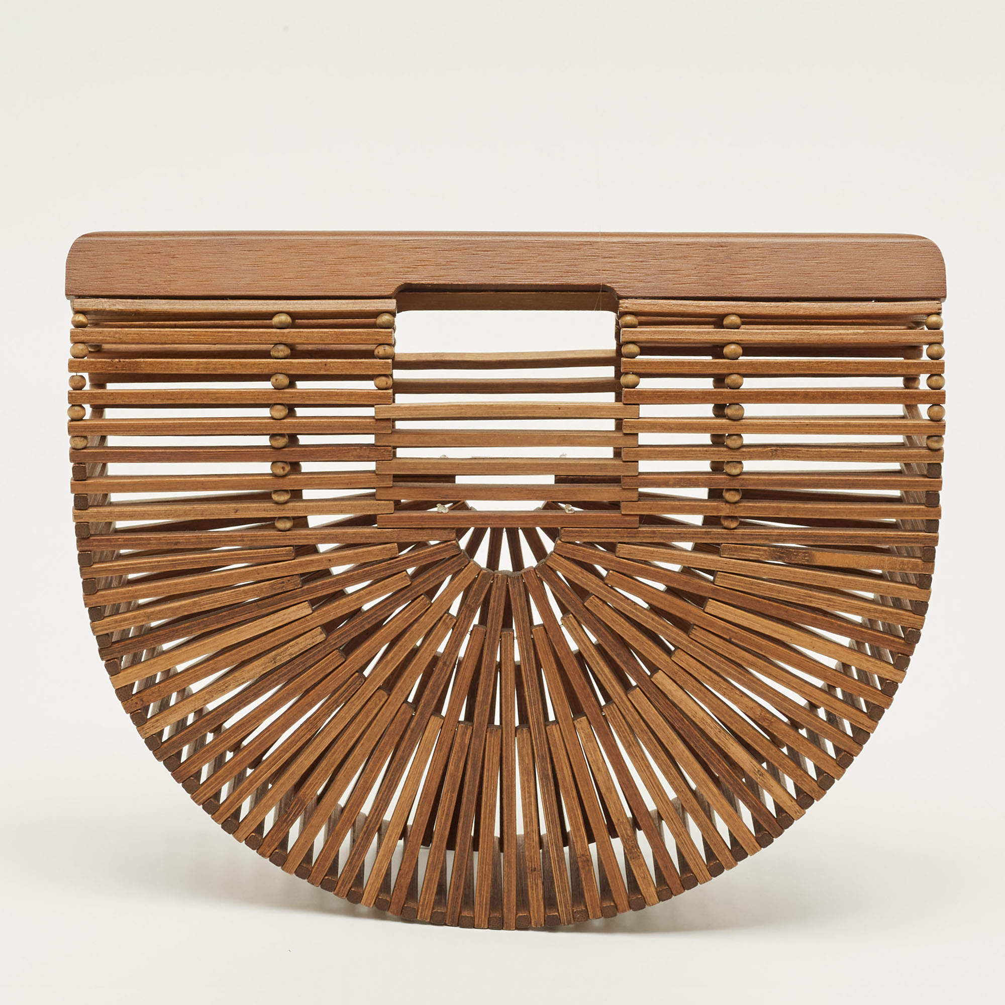 مملوكة مسبقًا Cult Gaia Ark Brown Bamboo Clutch