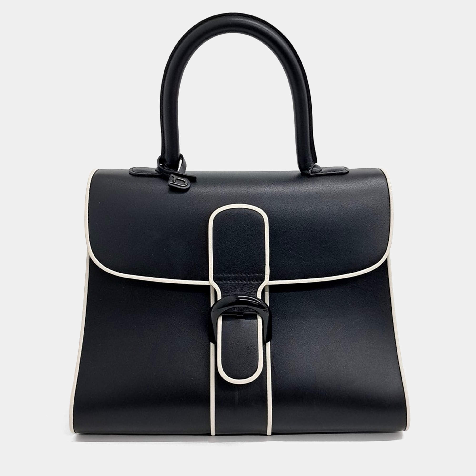 Pre Owned Delvaux Black Leather Briand MM