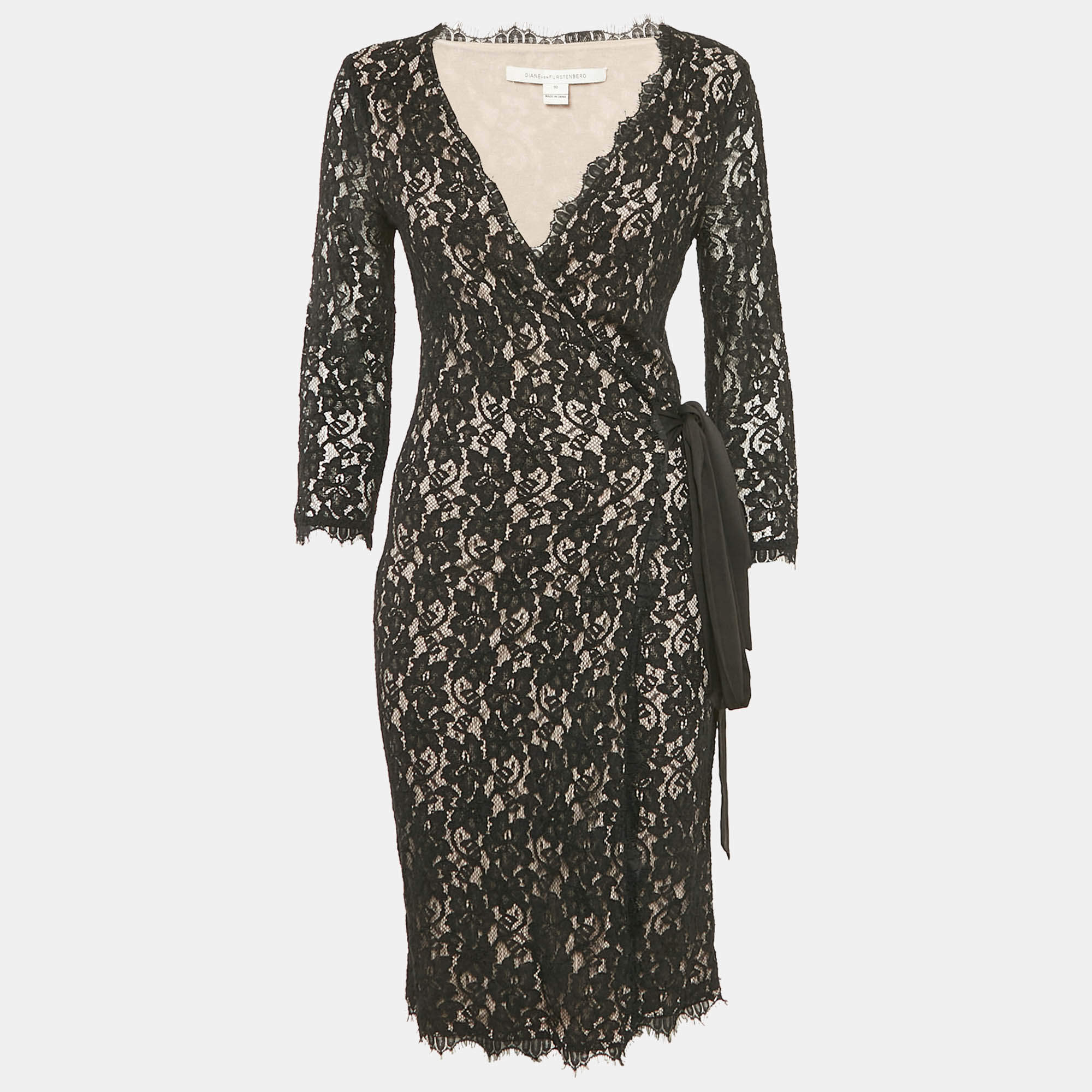 Pre Owned Diane von Furstenberg Black Floral Lace Julianna Wrap Dress L
