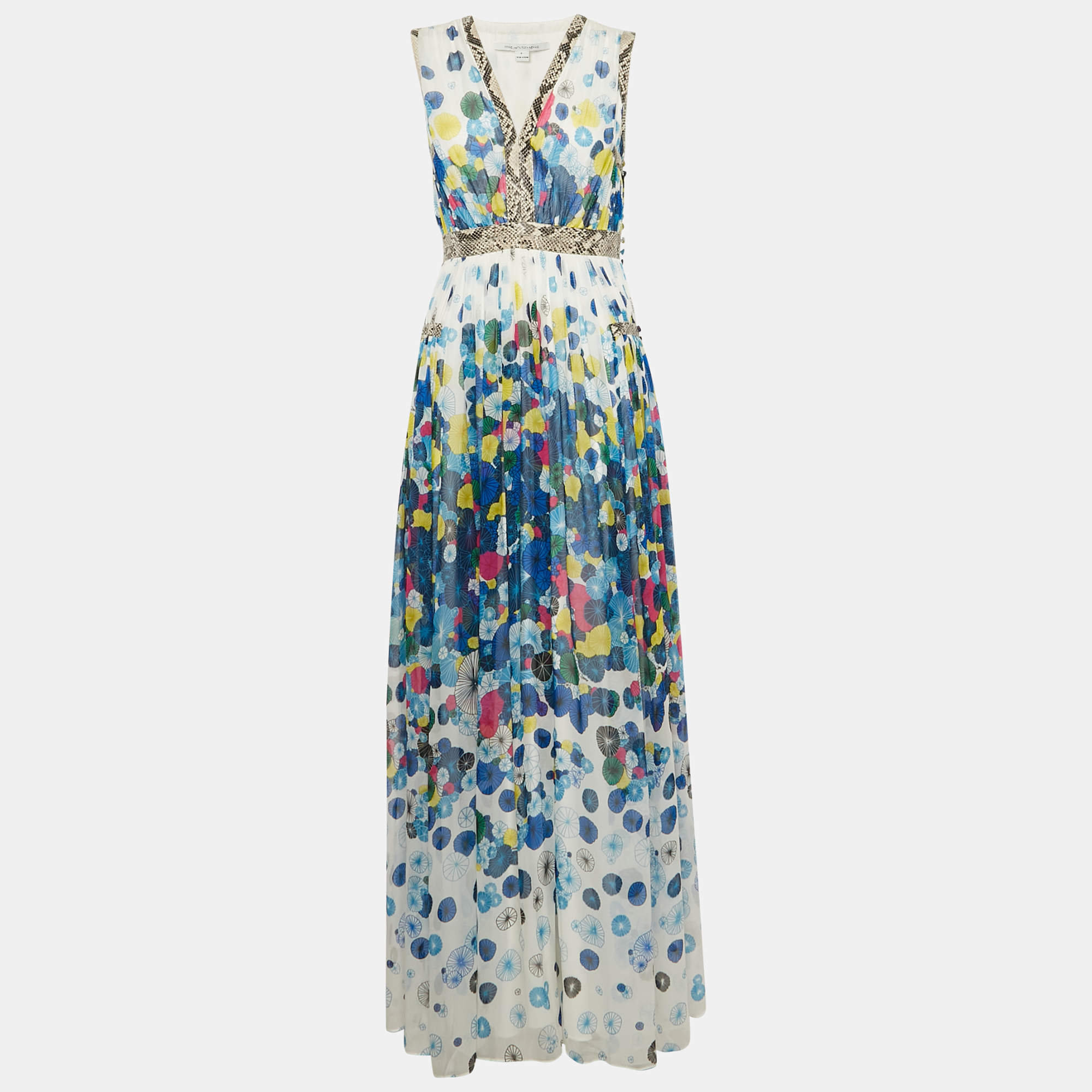 Pre Owned Diane Von Furstenberg White/Blue Floral Print Silk Lelani Maxi Dress S