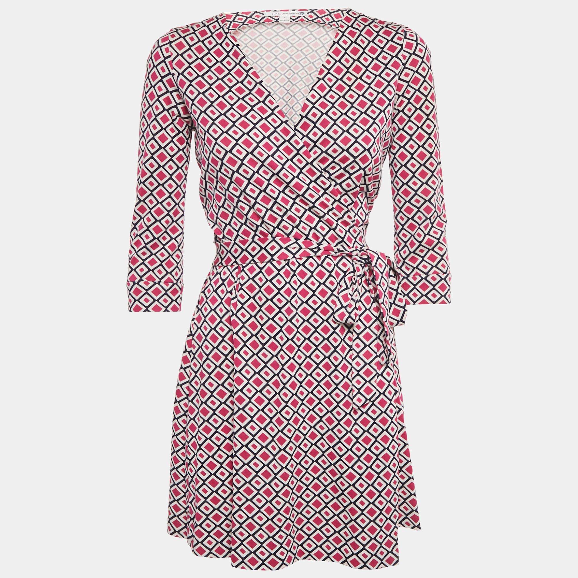 Pre Owned Diane Von Furstenberg Pink Jersey New Julian Mini Wrap Dress M