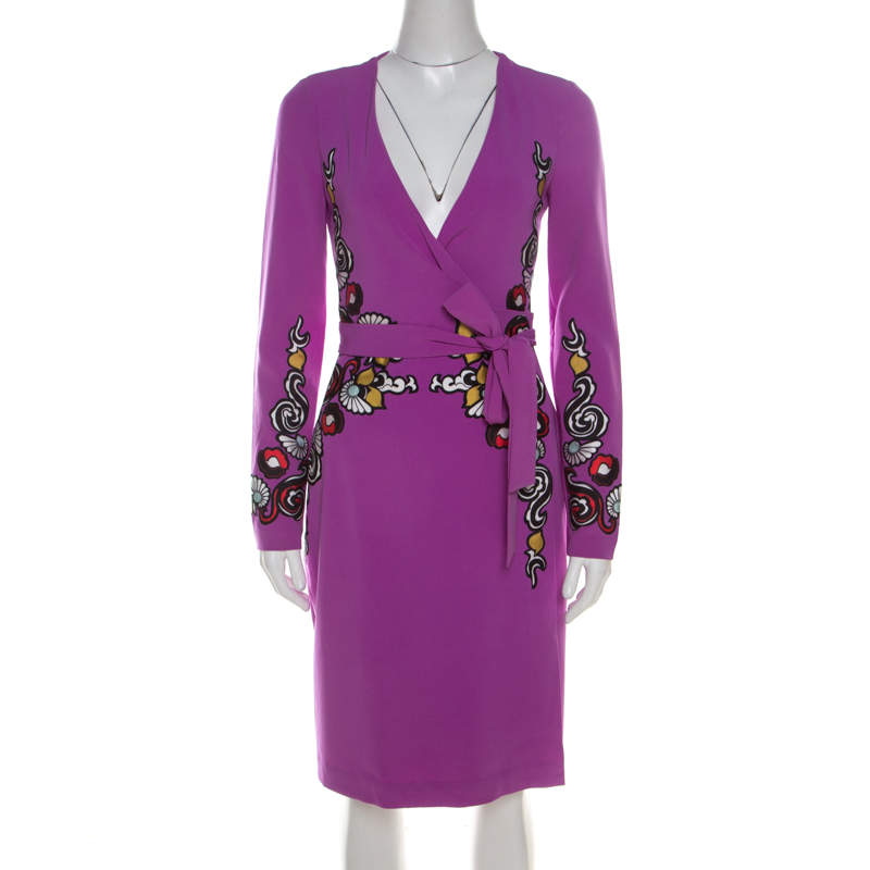Pre Owned Diane von Furstenberg Crepe Floral Applique Violette Soft Iris Wrap Dress XS