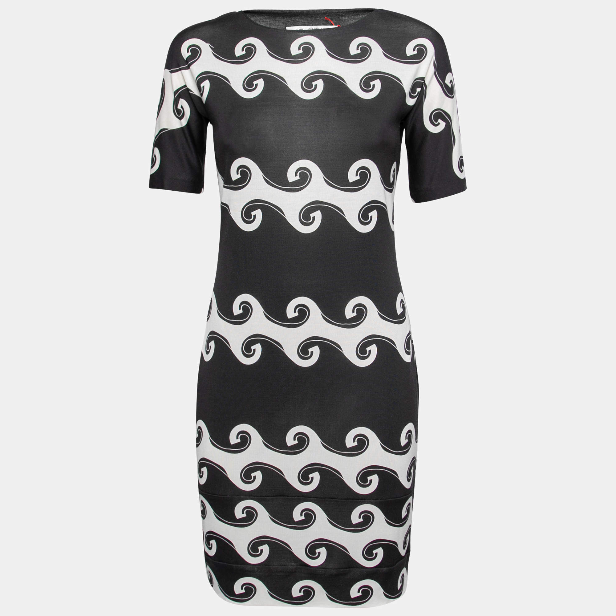 Pre Owned Diane Von Furstenberg Monochrome Wave Print Silk Knit Cyrani Dress M
