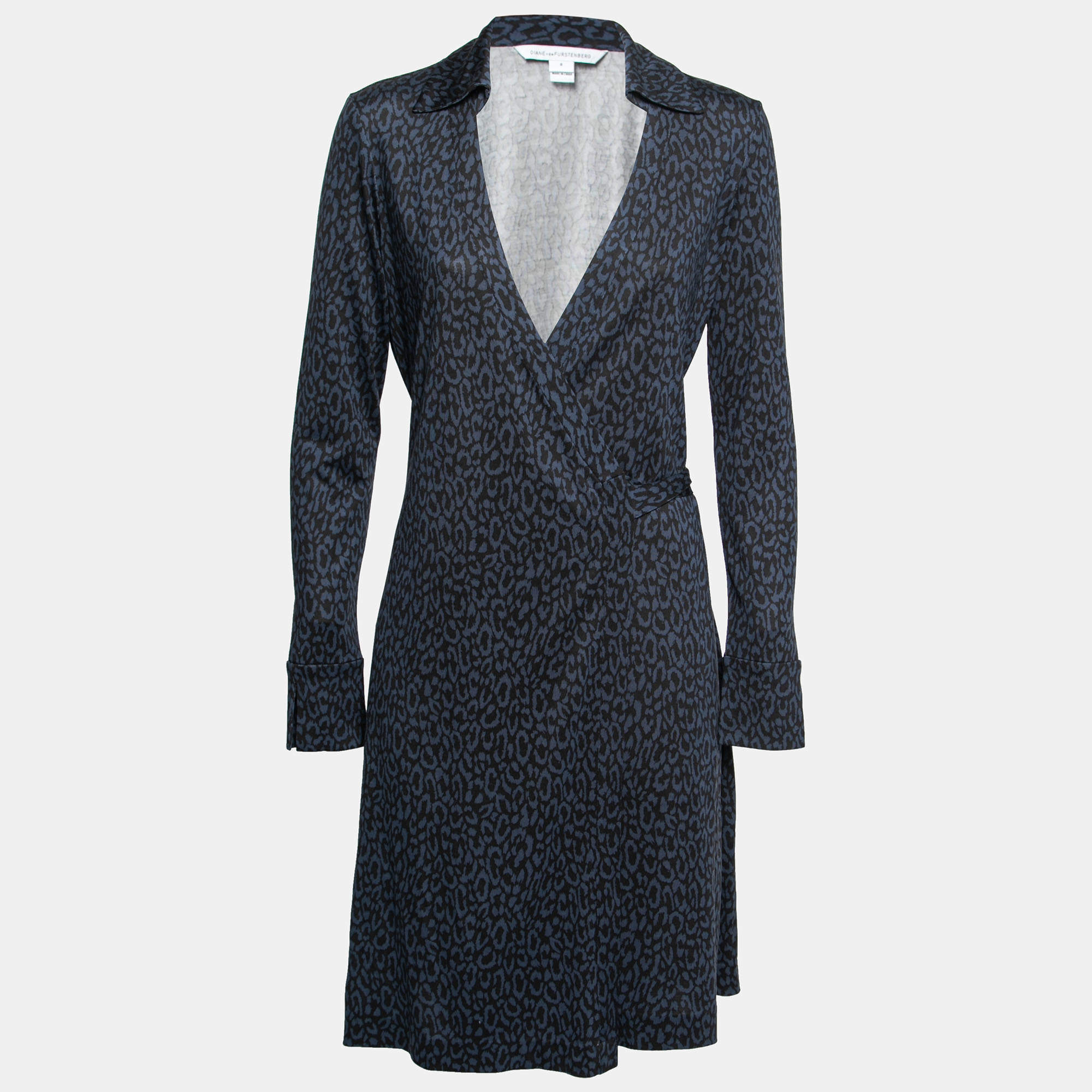 Pre Owned Diane von Furstenberg Navy Blue Printed Silk Jersey Cybil Wrap Dress M