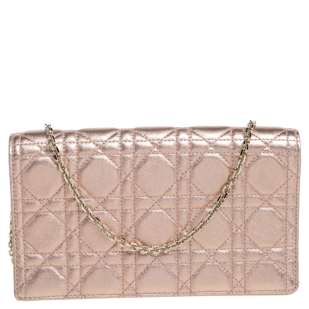 مملوكة مسبقًا Dior Metallic Rose Gold Cannage Leather Lady Dior Pouch