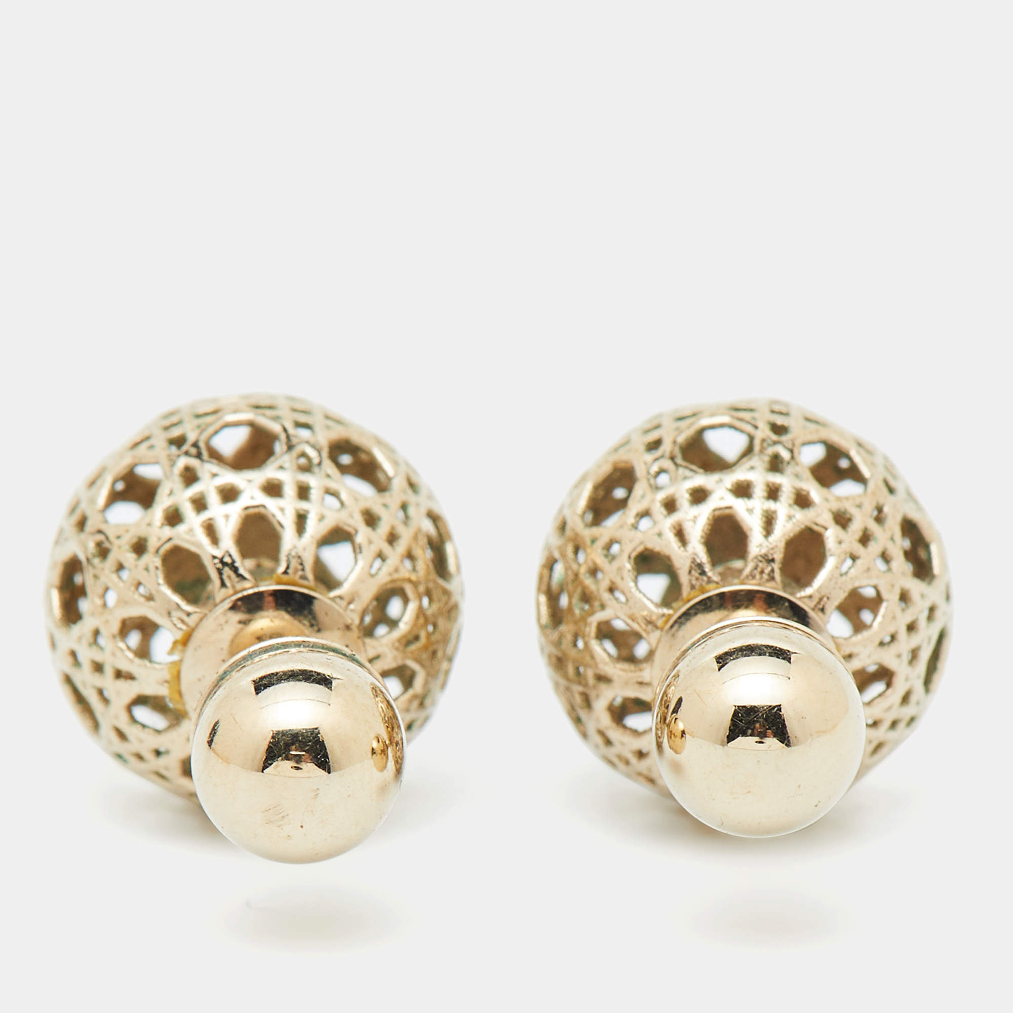 Pre Owned Dior Mise En Dior Tribales Cannage Gold Tone Stud Earrings