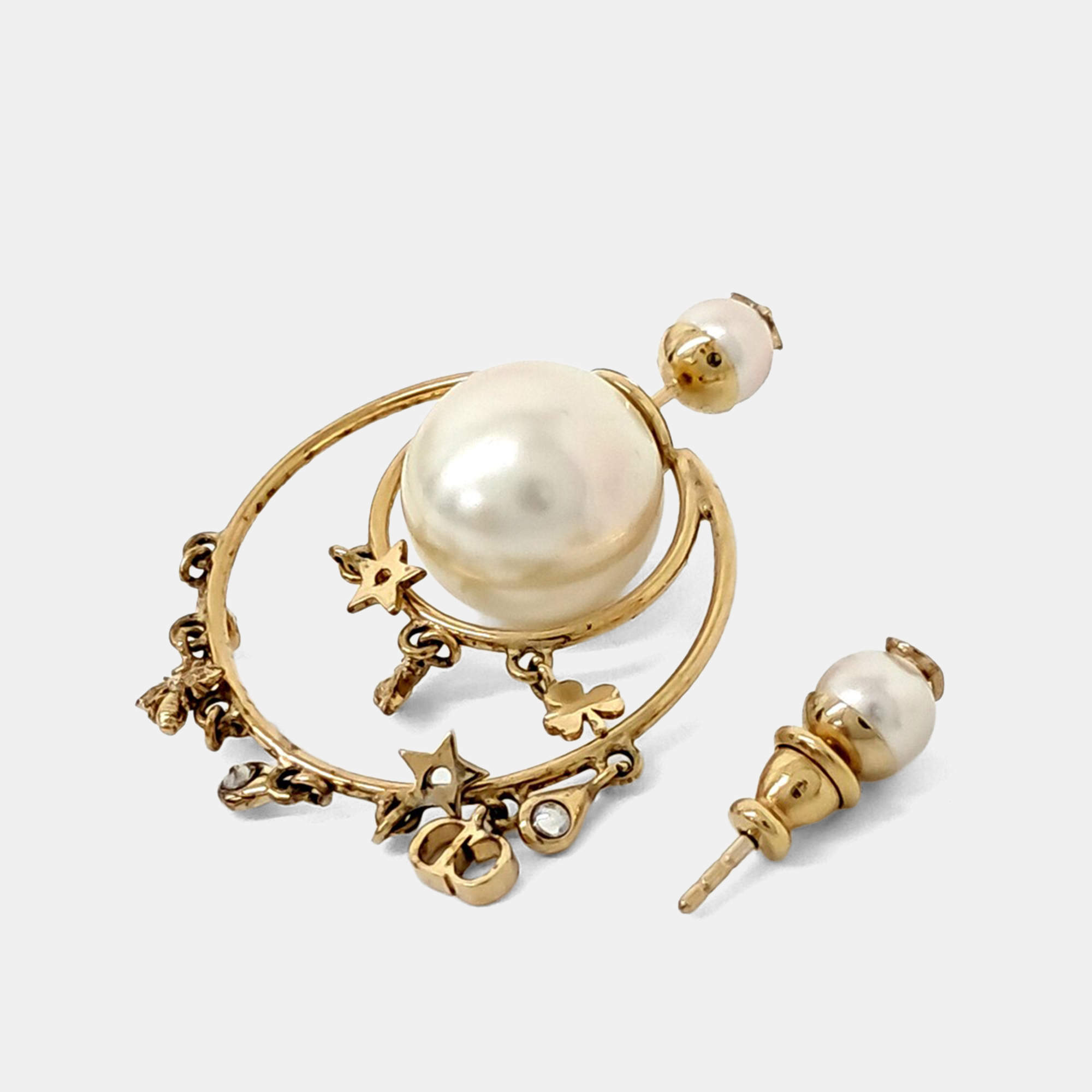 Pre Owned Dior Gold Tone Pearl Earrings