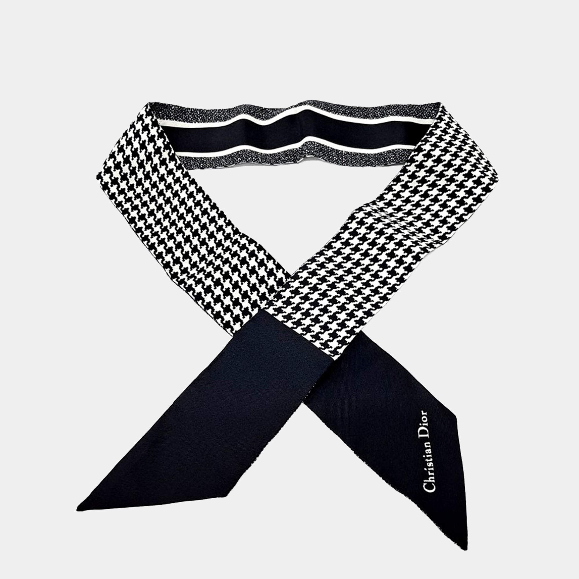 مملوكة مسبقًا وشاح ديور ميتزاه حرير أسود/أبيض