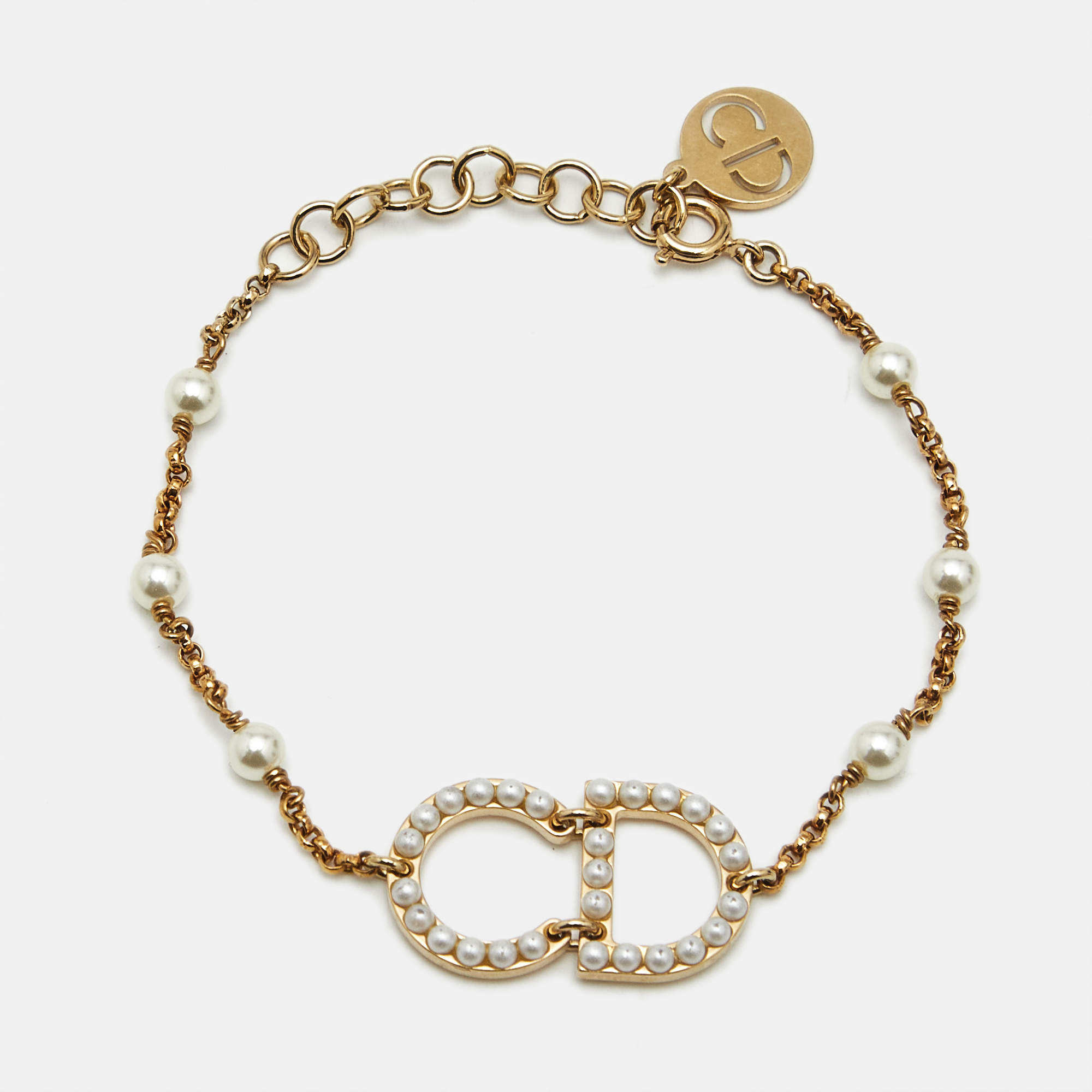 مملوكة مسبقًا Dior Clair D Lune CD Faux Pearl Gold Tone Bracelet