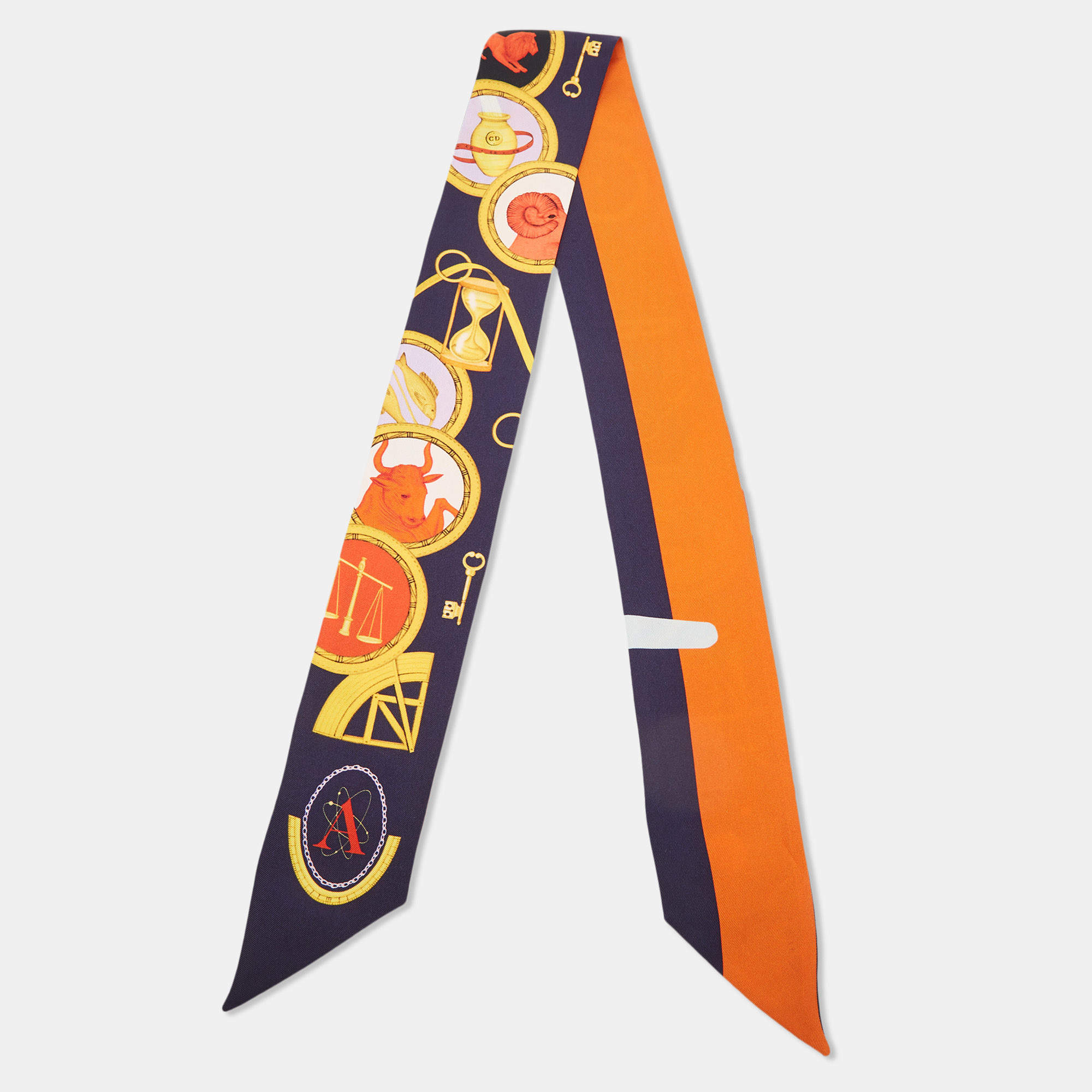 مملوكة مسبقًا Christian Dior Navy Blue/Orange Astrologie Print Silk Mitzah Scarf