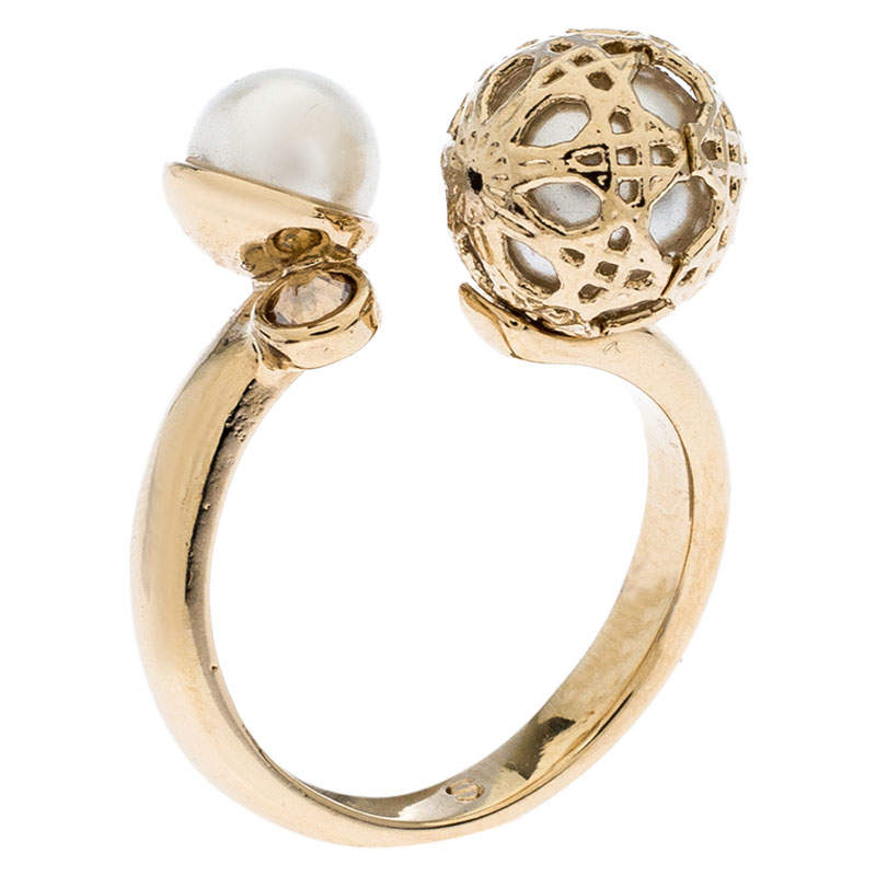 مملوكة مسبقًا Dior Cannage Faux Pearl Crystal Gold Tone Open Ring Size 51