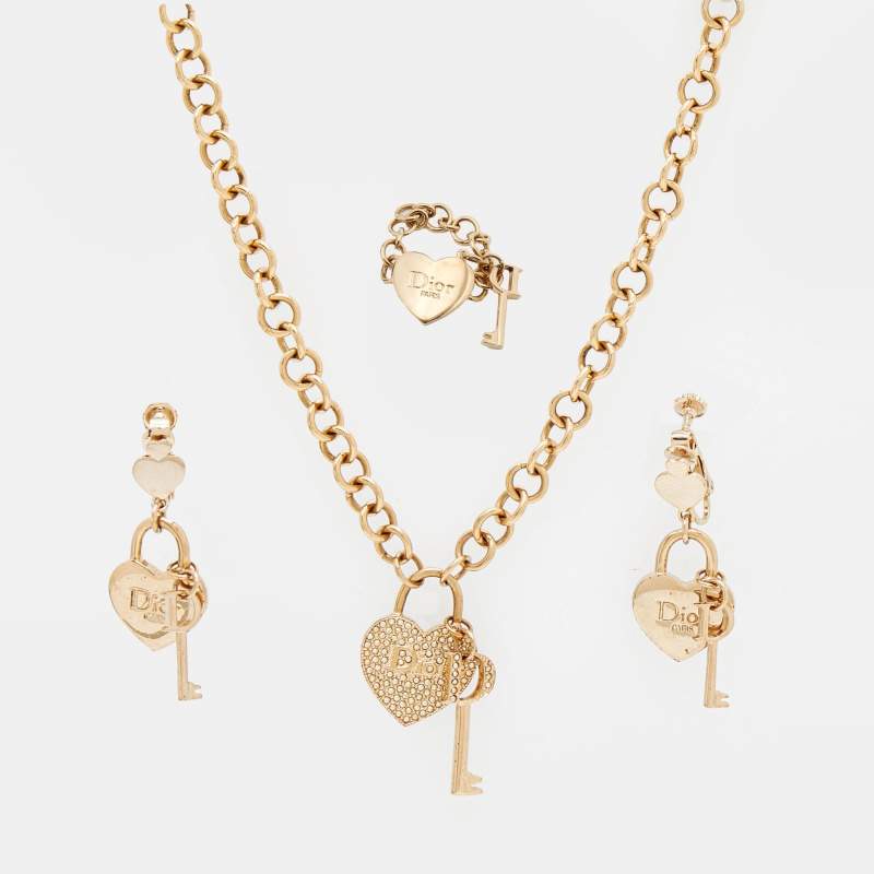 Pre Owned طقم مجوهرات ديور معدن ذهبي اللون وكريستال مزين شعار الماركة ديور