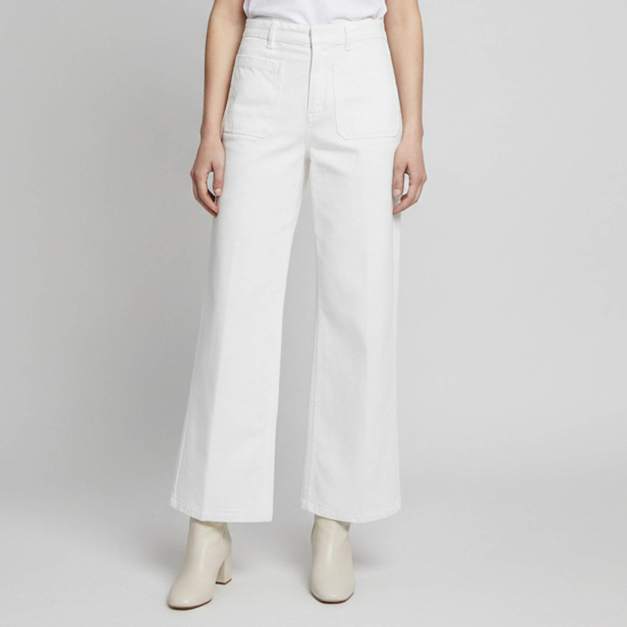 مملوكة مسبقًا Christian Dior White Distressed Denim Flared Jeans M/Waist 28"