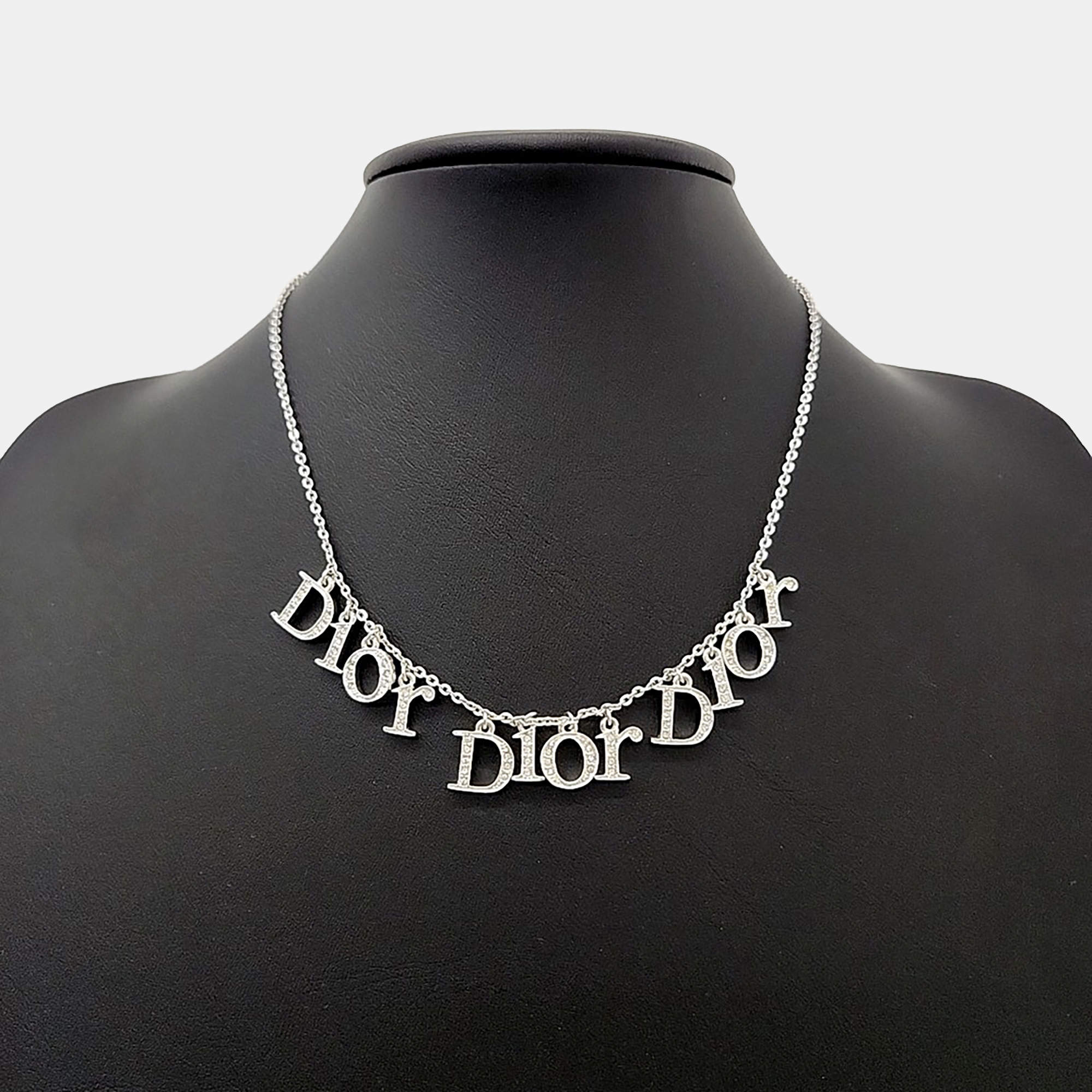 Pre Owned Christian Dior Silver Necklace