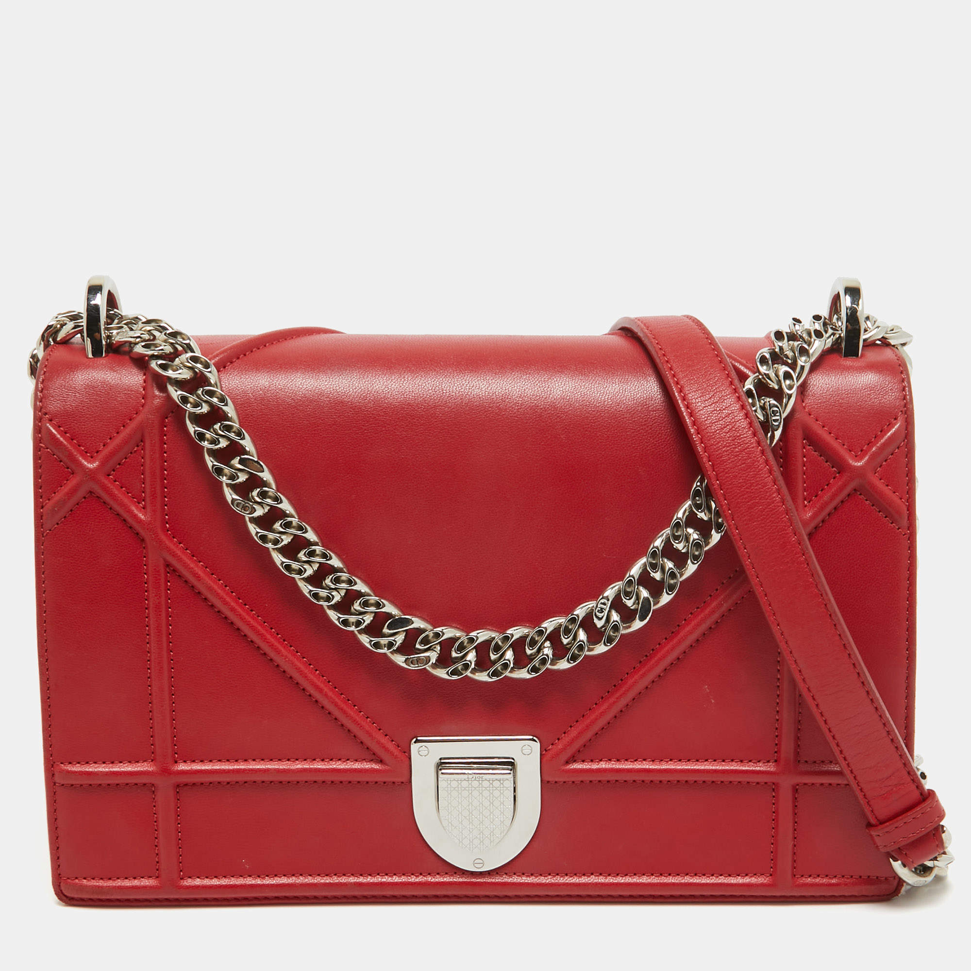 مملوكة مسبقًا Dior Red Leather Medium Diorama Flap Shoulder Bag