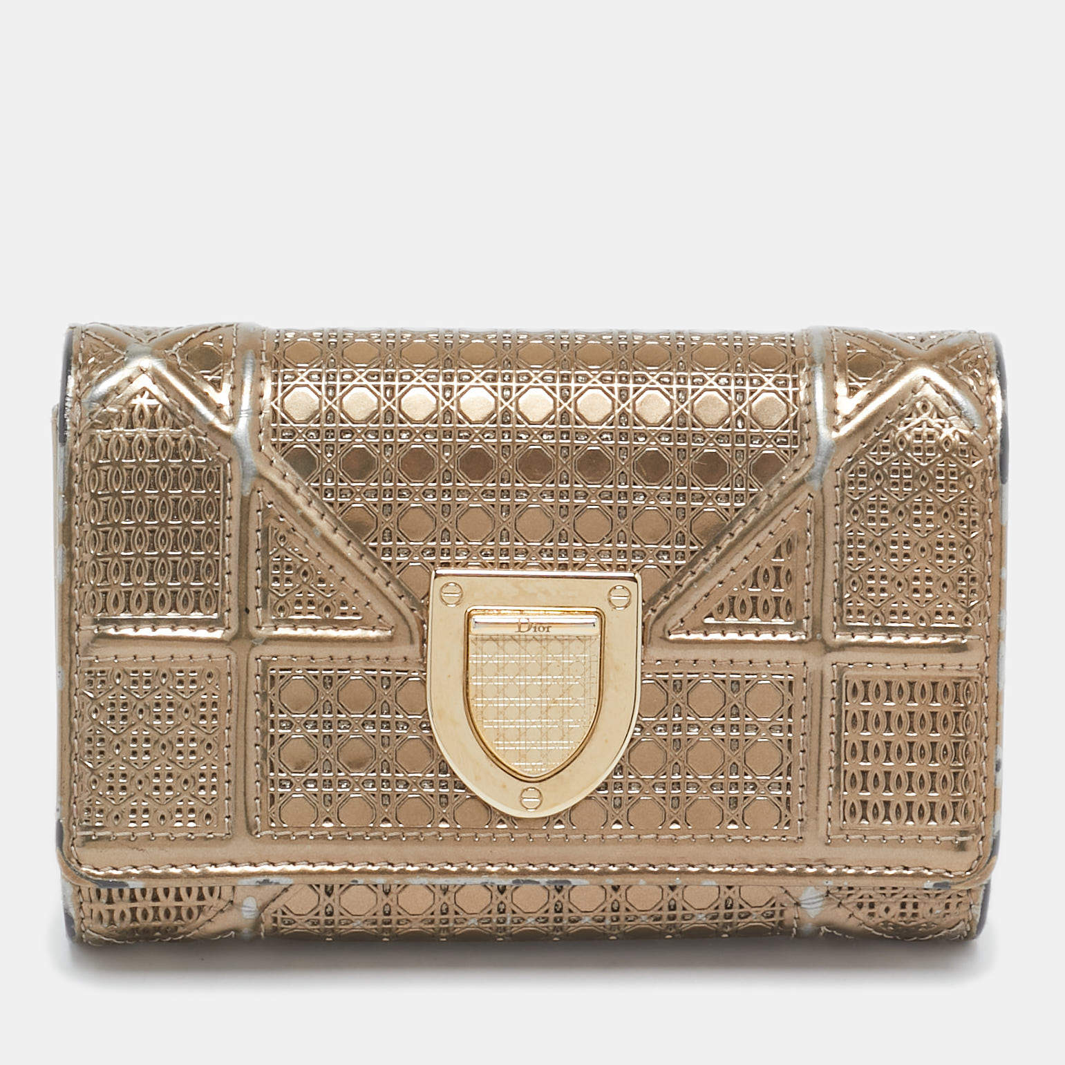 Pre Owned Dior Gold Mircoannage Patent Leather Diorama Trifold Wallet