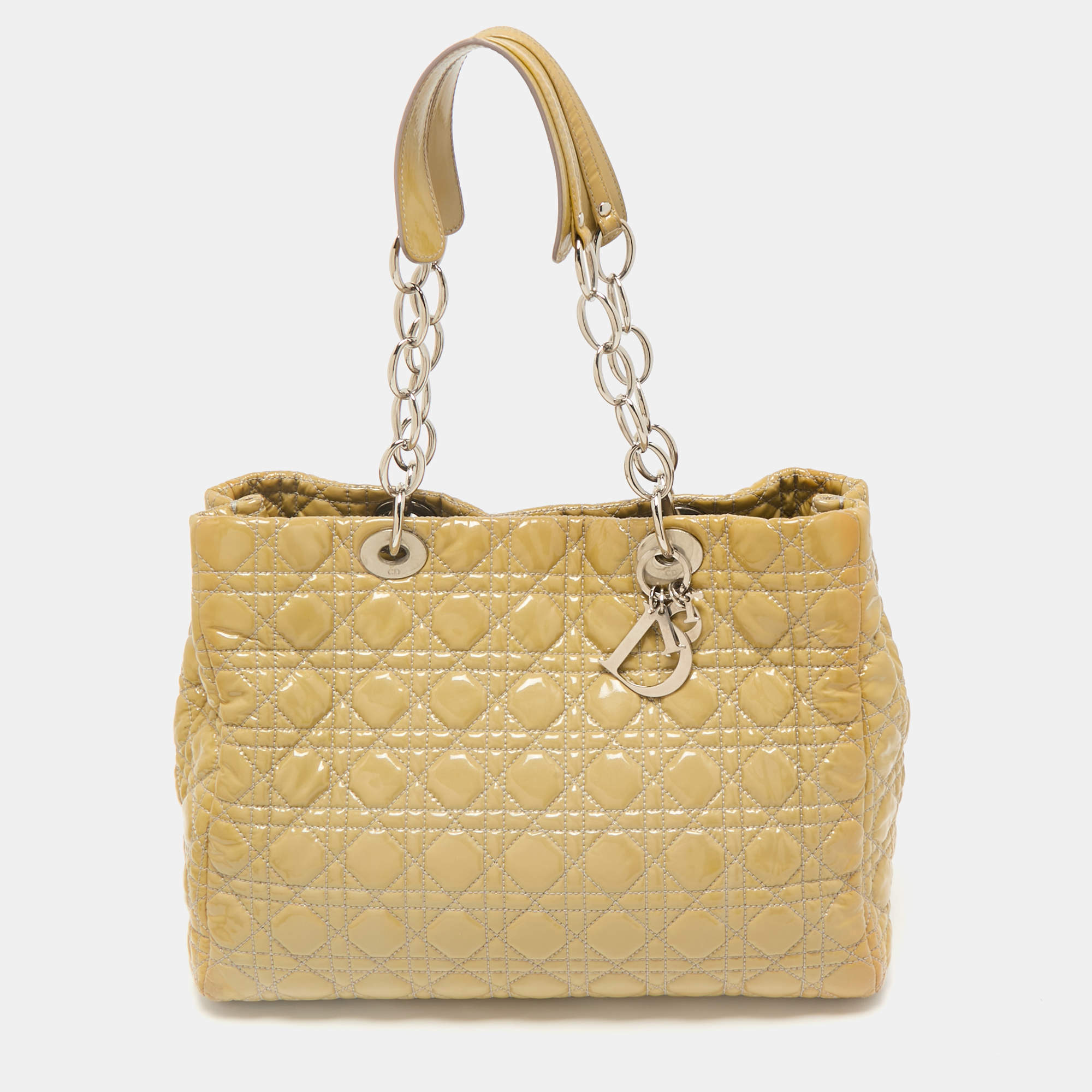 Pre Owned Dior Cream Cannage Patent Leather Large Soft Lady Dior Shopper Tote