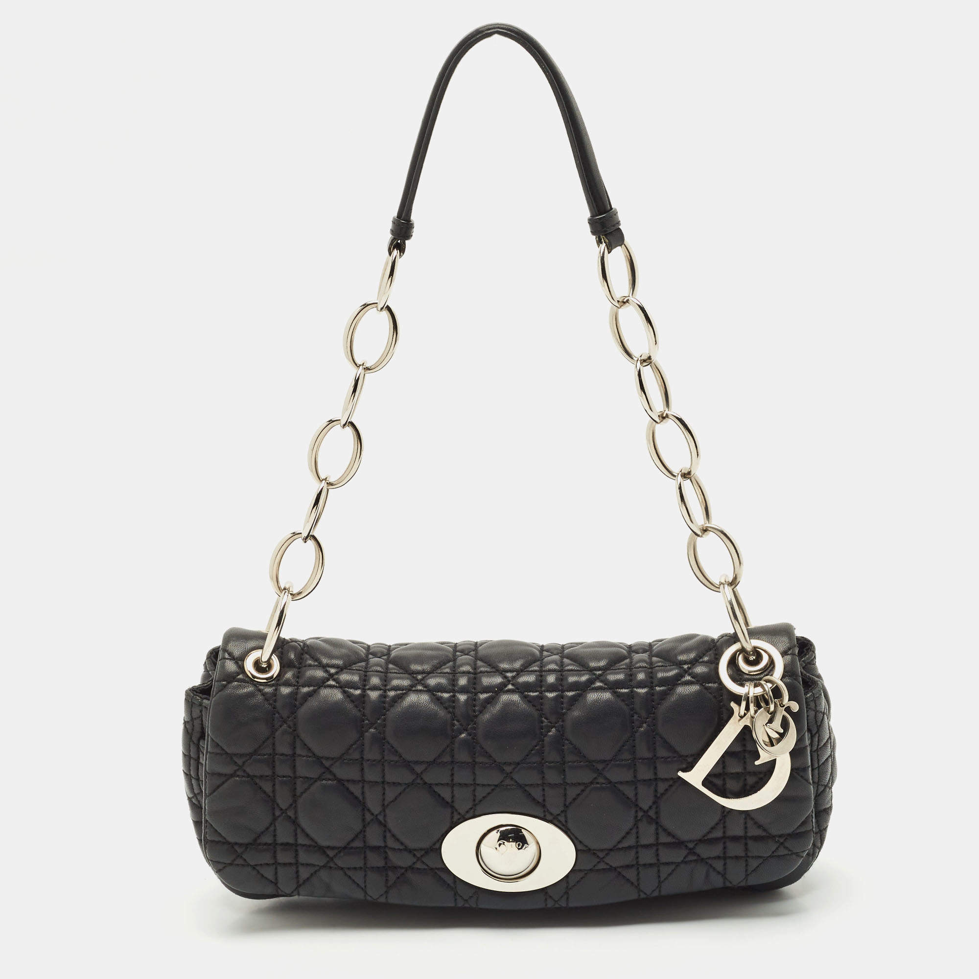 مملوكة مسبقًا حقيبة كتف ديور رينديفو جلد كاناج أسود