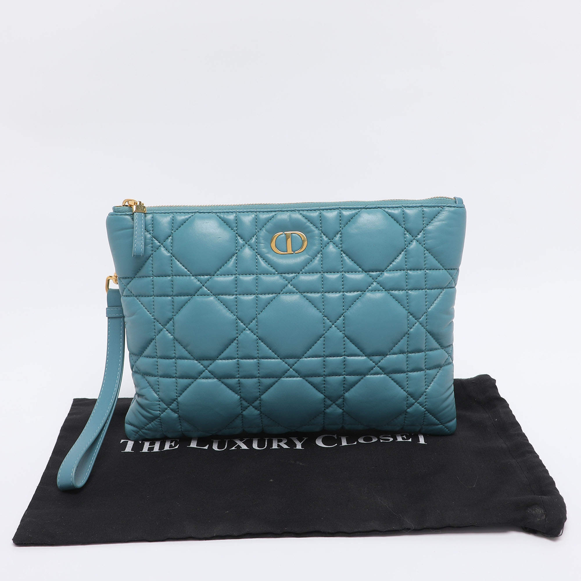 国内発送ディオール DiorTravel Nomad ポーチ マクロカナージュ Medium DiorTravel Nomad Pouch Blue Dior Oblique Jacquard | DIOR