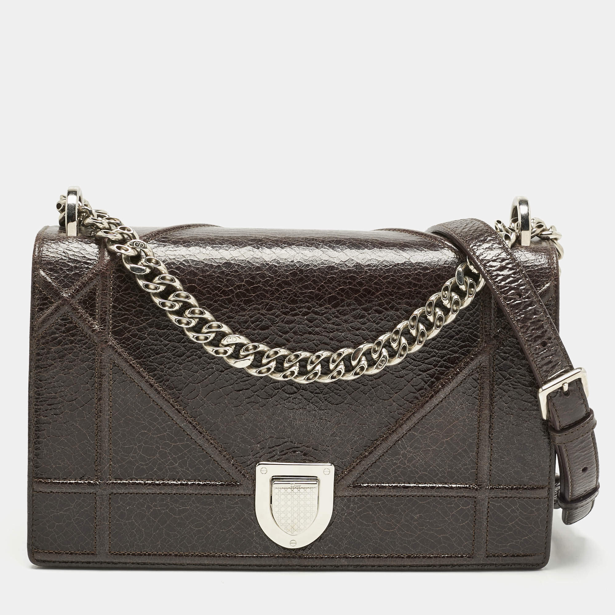 Pre Owned Dior Cacao Patent Leather Medium Diorama Shoulder Bag