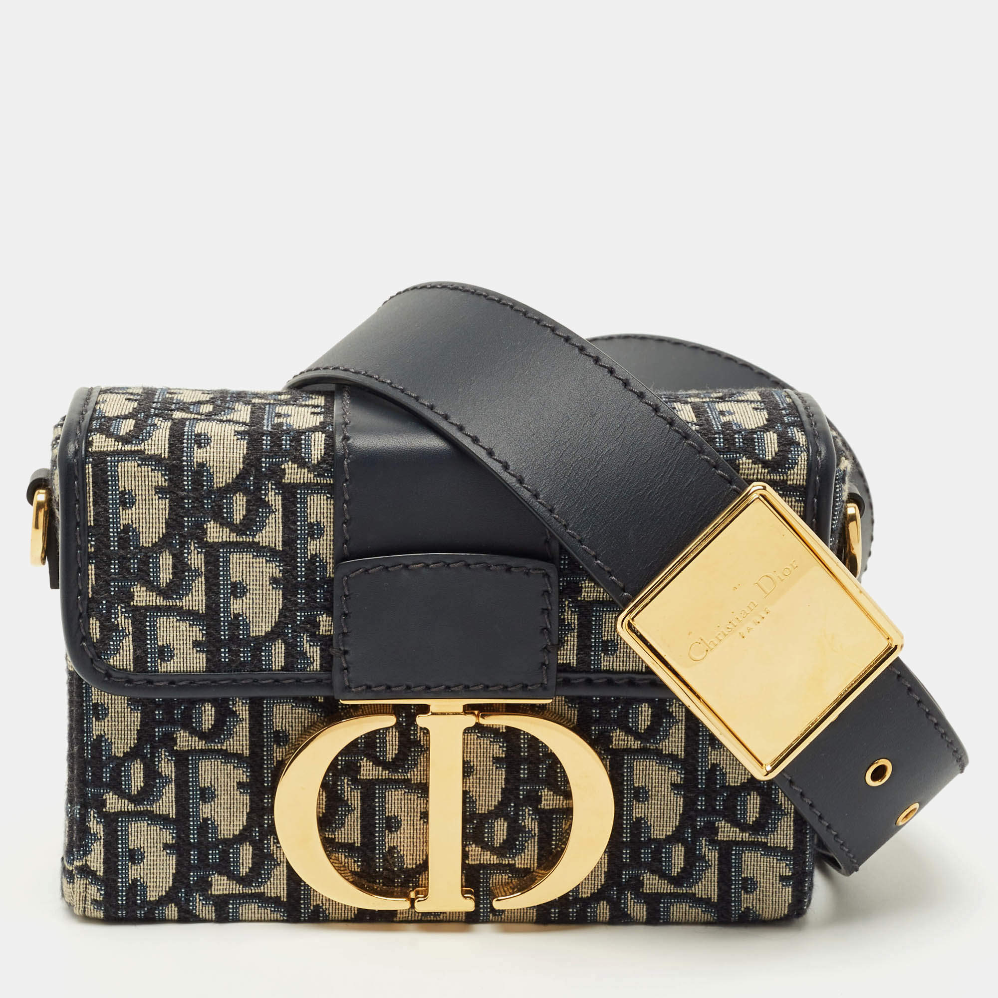 Pre Owned Dior Navy Blue Oblique Canvas 30 Montaigne Box Bag