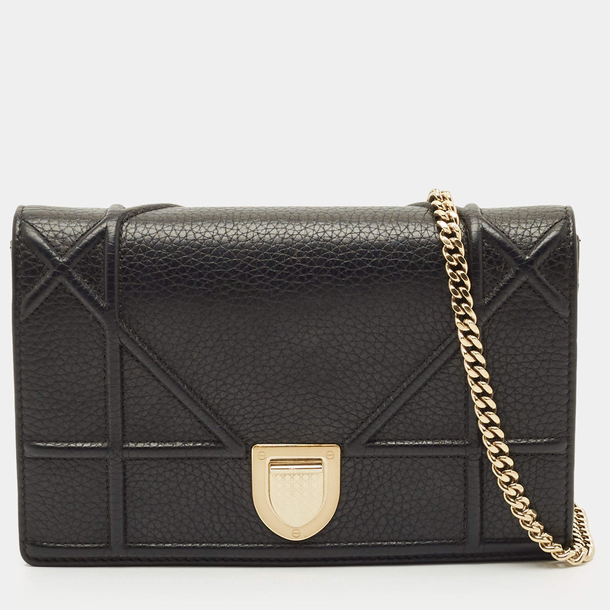 Pre Owned Dior Black Leather Diorama Wallet on Chain