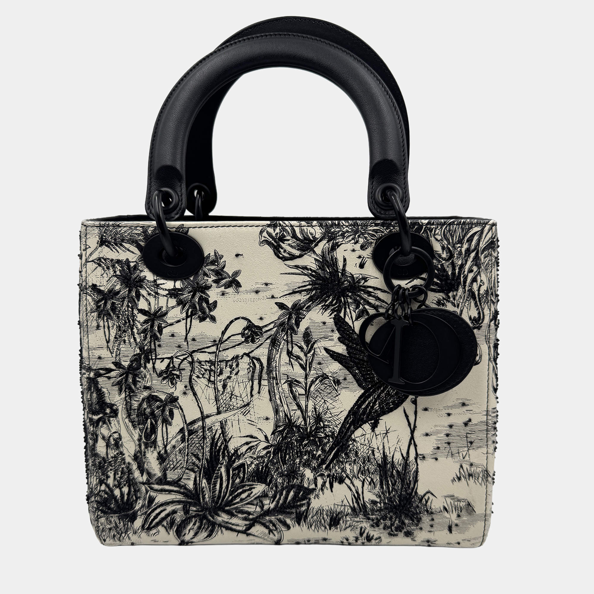 Pre Owned حقيبة ديور ليدي ديور سوداء محدودة بإضافات خرز