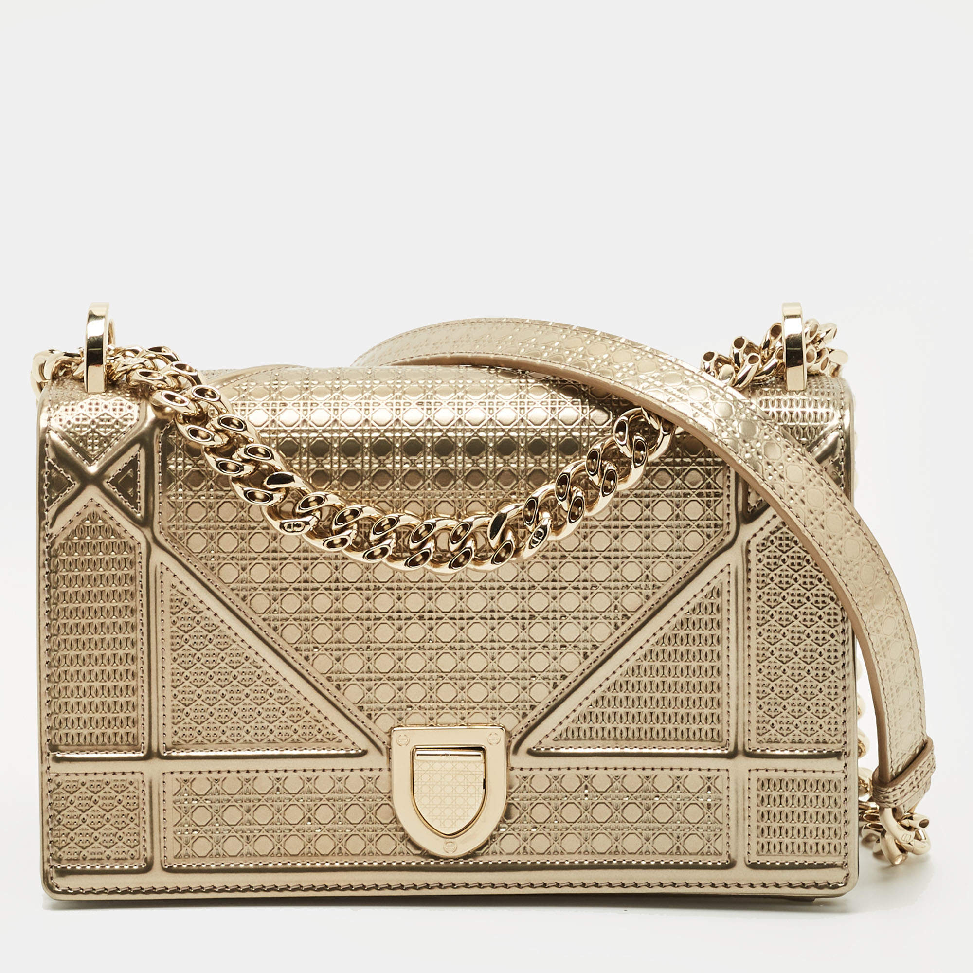 Pre Owned Dior Gold Microcannage Patent Leather Small Diorama Shoulder Bag